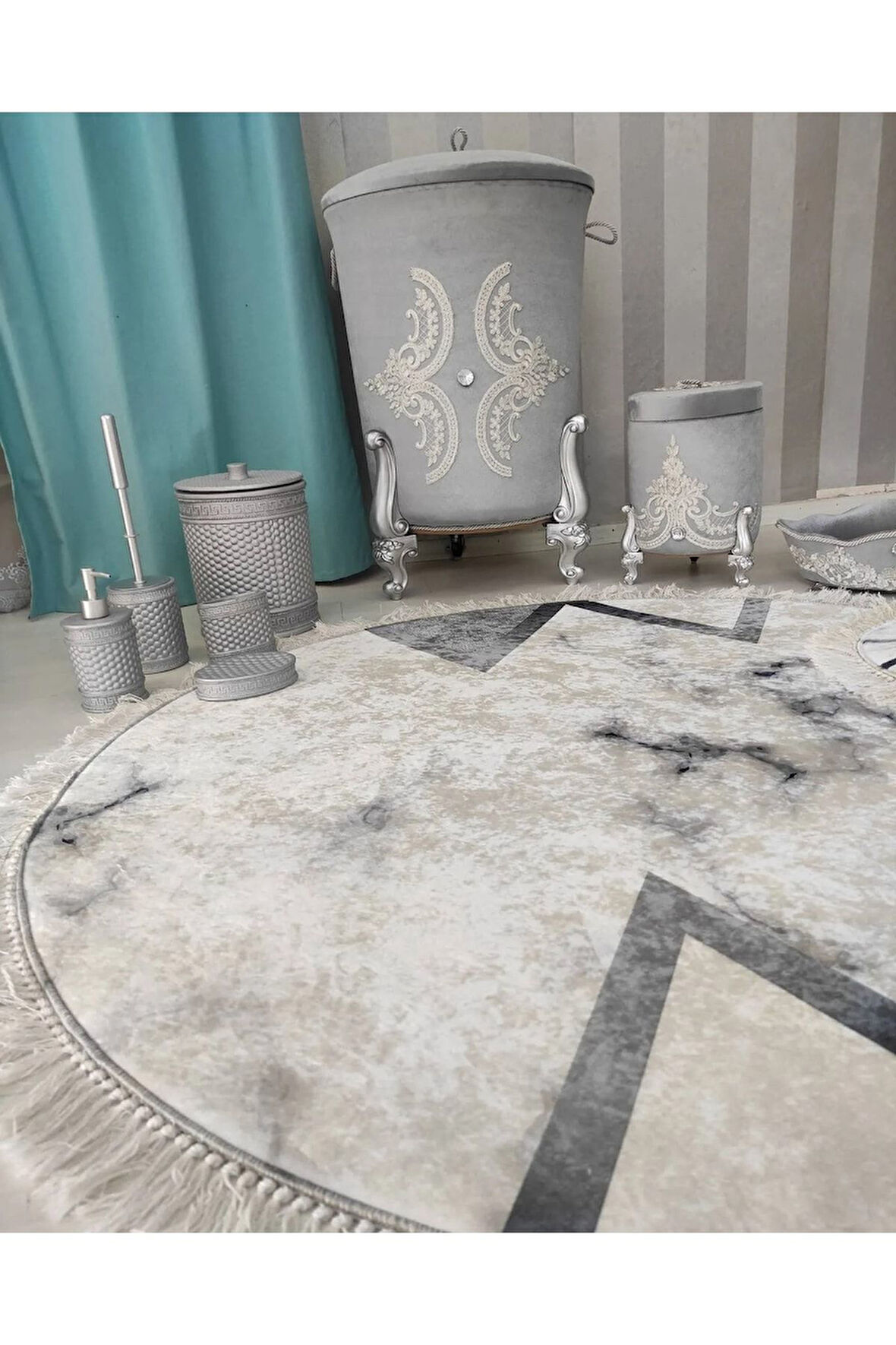 Multi  Kaymaz Taban  3lü Banyo Paspas Takımı  641-00