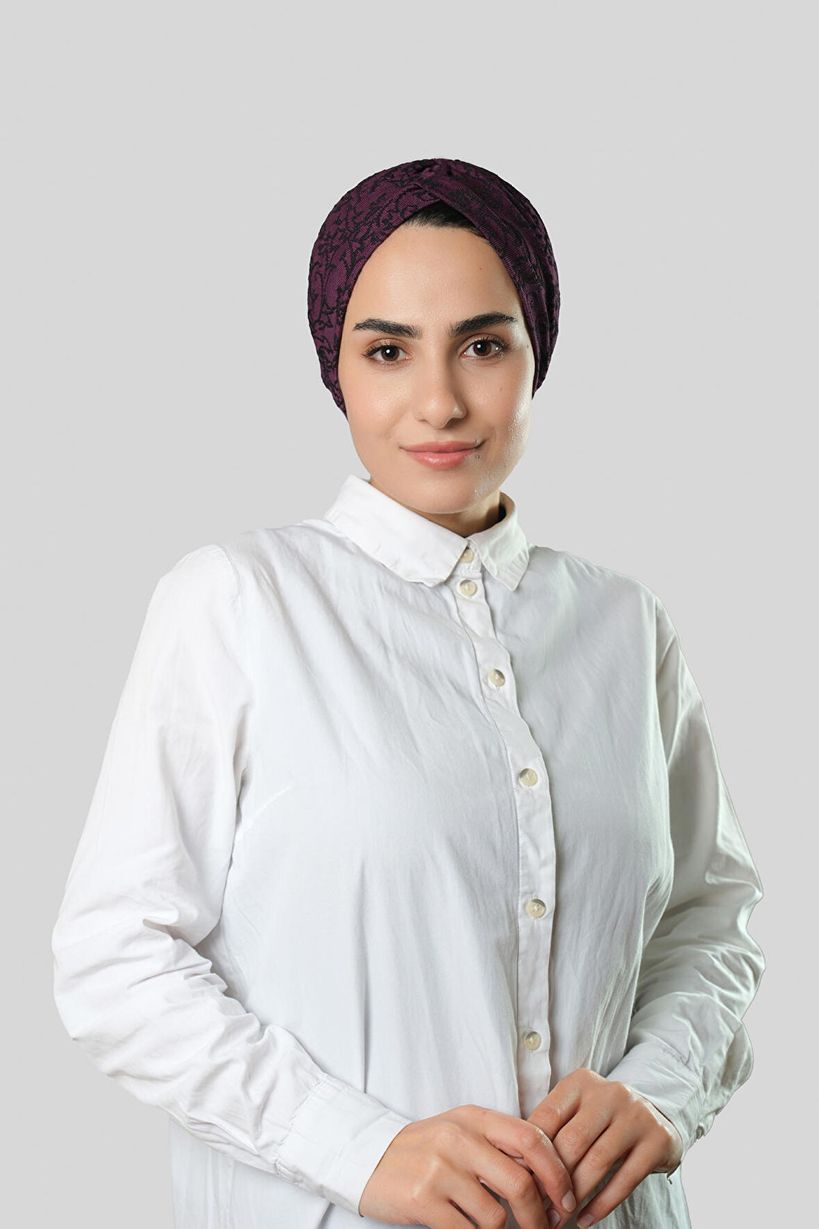 Mürdüm Pratik Hazır Geçmeli Tesettür Bone Jakar Kendinden Desenli 1209_07