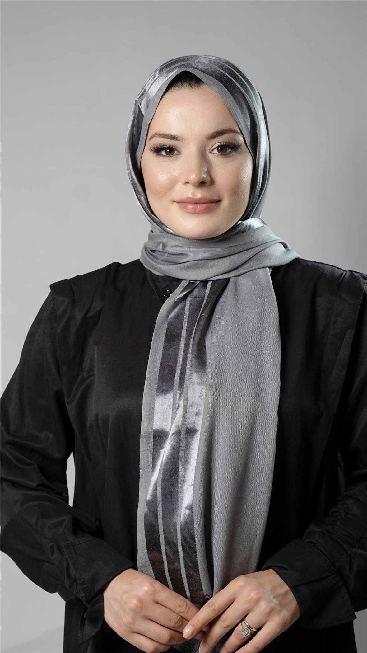 Gri Şerit Çizgili Şal Viskon Kumaş Bursa Dolama 202109_15