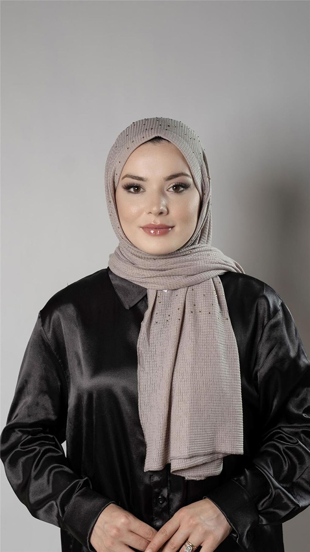Vizon Pratik Hazır Geçmeli Tesettür Şal Örme Kumaş Taş Desenli 2118T_10