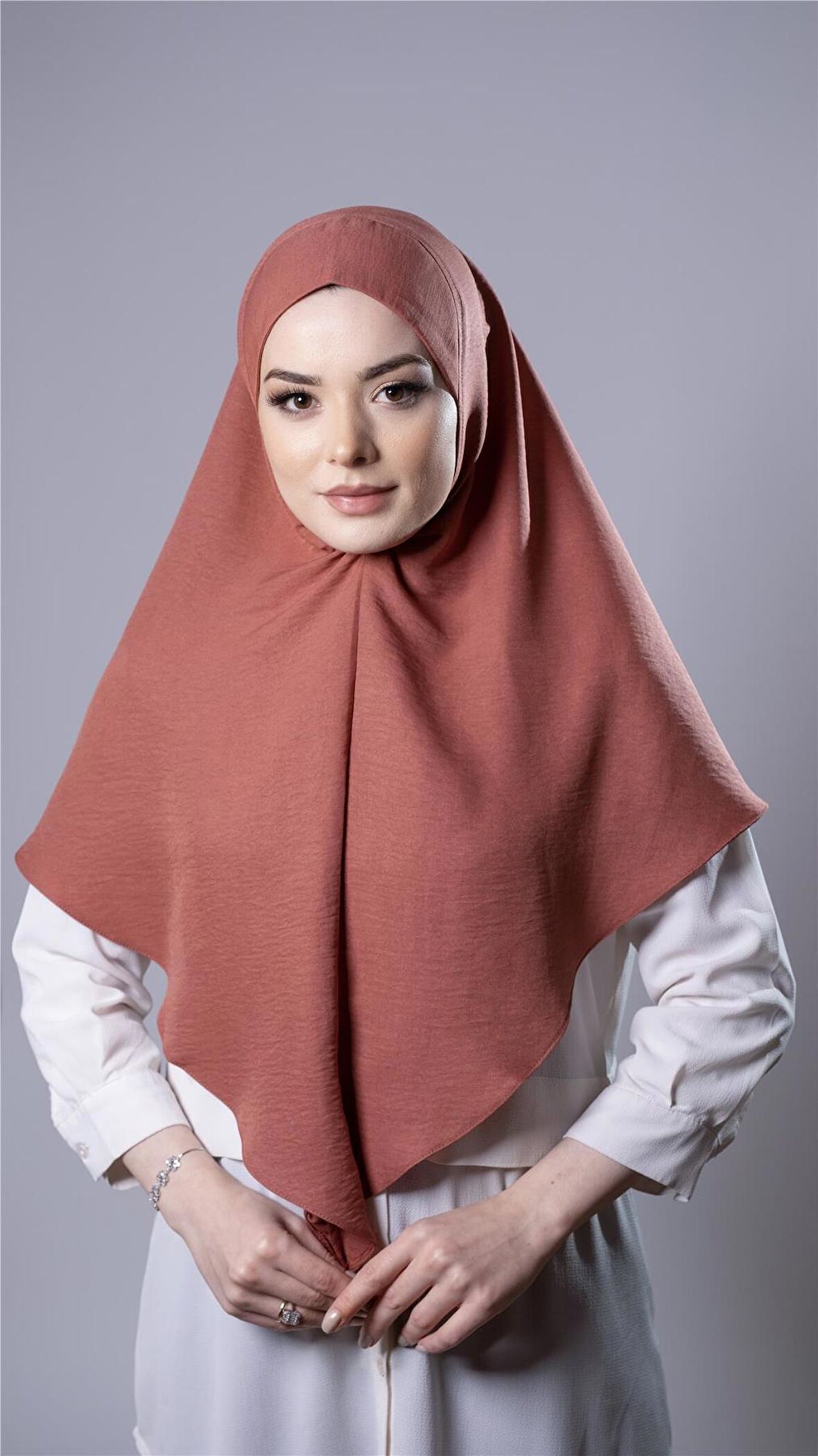 Kiremit Pratik Hazır Geçmeli Tesettür Eşarp Pamuk Caz Kumaş Düz Hijab 2306_05