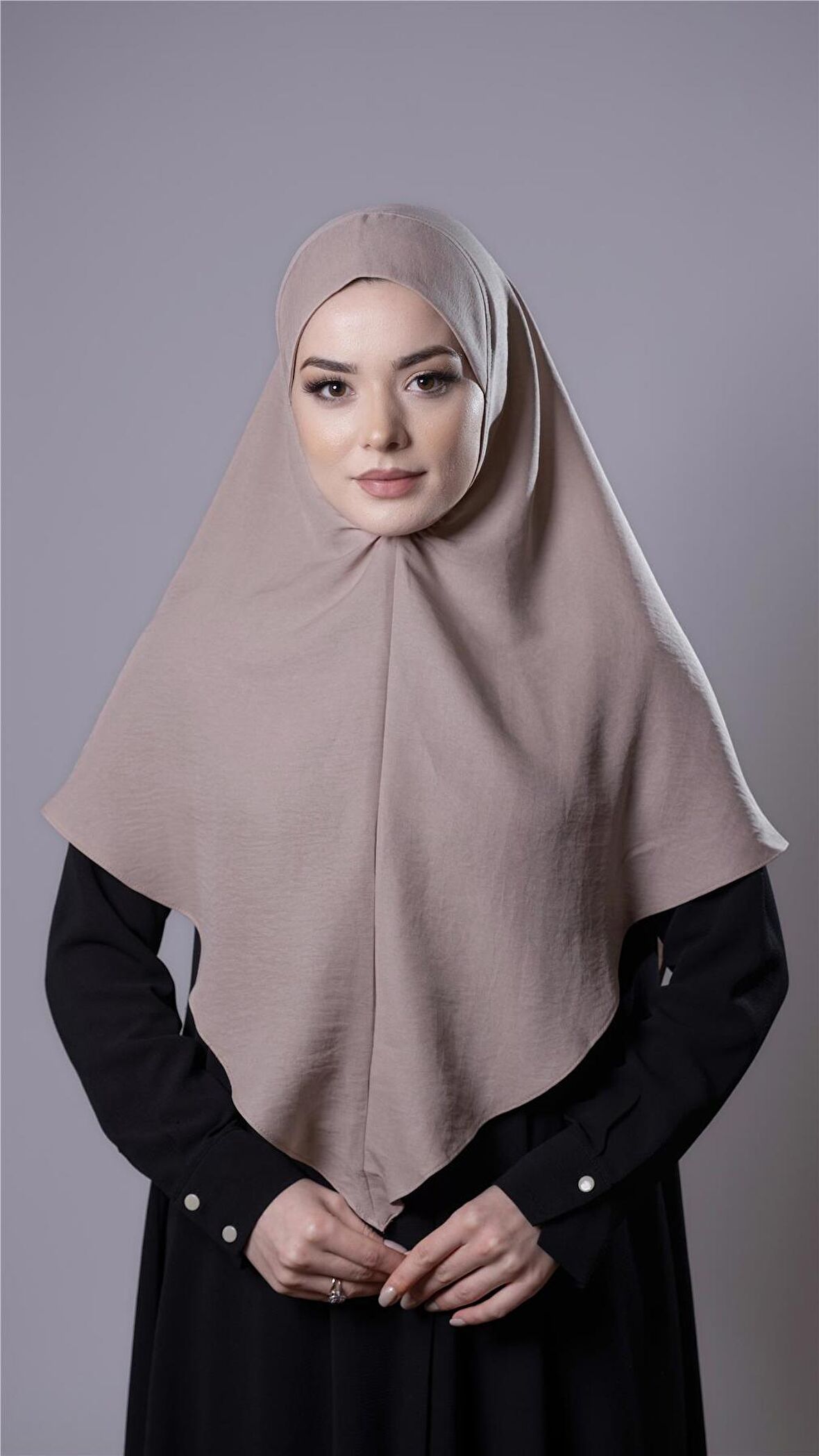 Bej Pratik Hazır Geçmeli Tesettür Eşarp Pamuk Caz Kumaş Düz Hijab 2306_12
