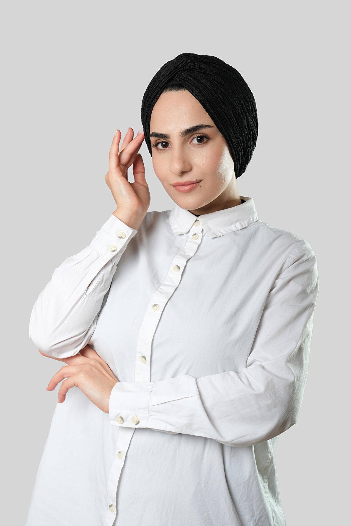 Siyah Çapraz Büzgülü Piliseli Tesettür Bone Fukuro Kendinden Desenli 2316_01