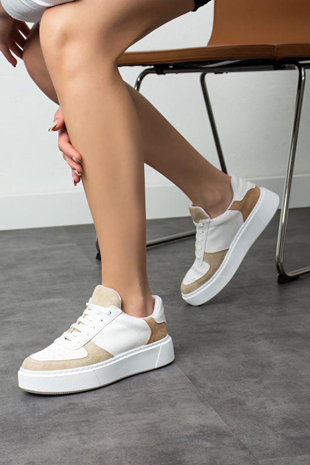 Ten Krem Düz Hafif Dikişli Taban Bağcıklı Günlük Ortapedik İç Taban Kadın Sneaker