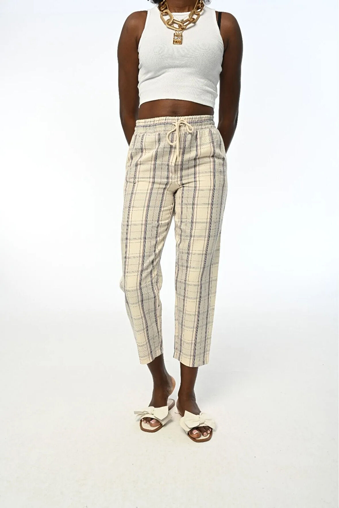 KADIN BELİ LASTİKLİ EKOSE RAHAT KALIP PANTOLON