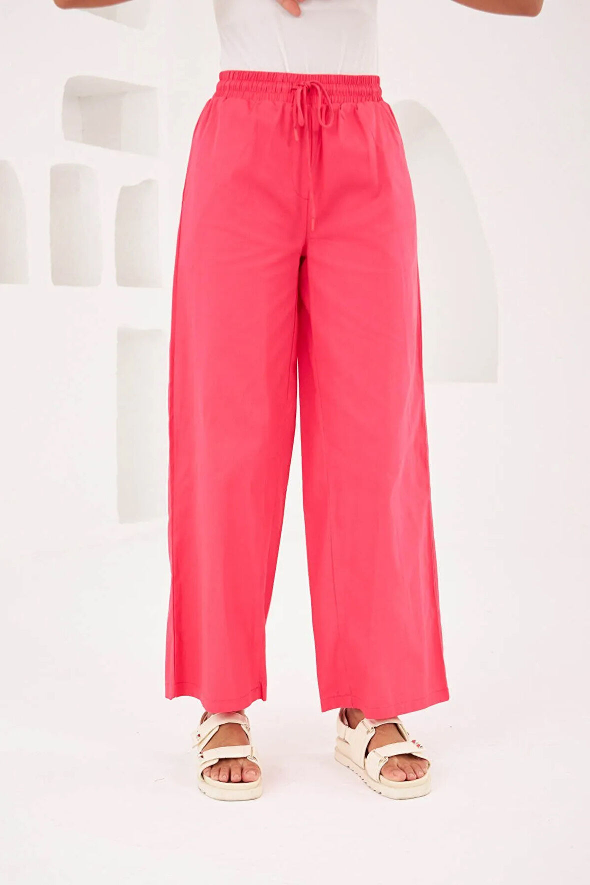 KADIN BELİ LASTİKLİ RAHAT KALIP PAMUK GABARDİN PANTOLON