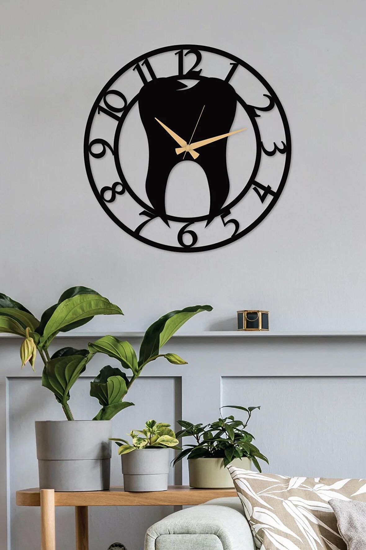 Diş Hekimi Rakamlı Metal Siyah Duvar Saati - Ev / Ofis Saati - Hediye Saat - 50 x 50 Cm