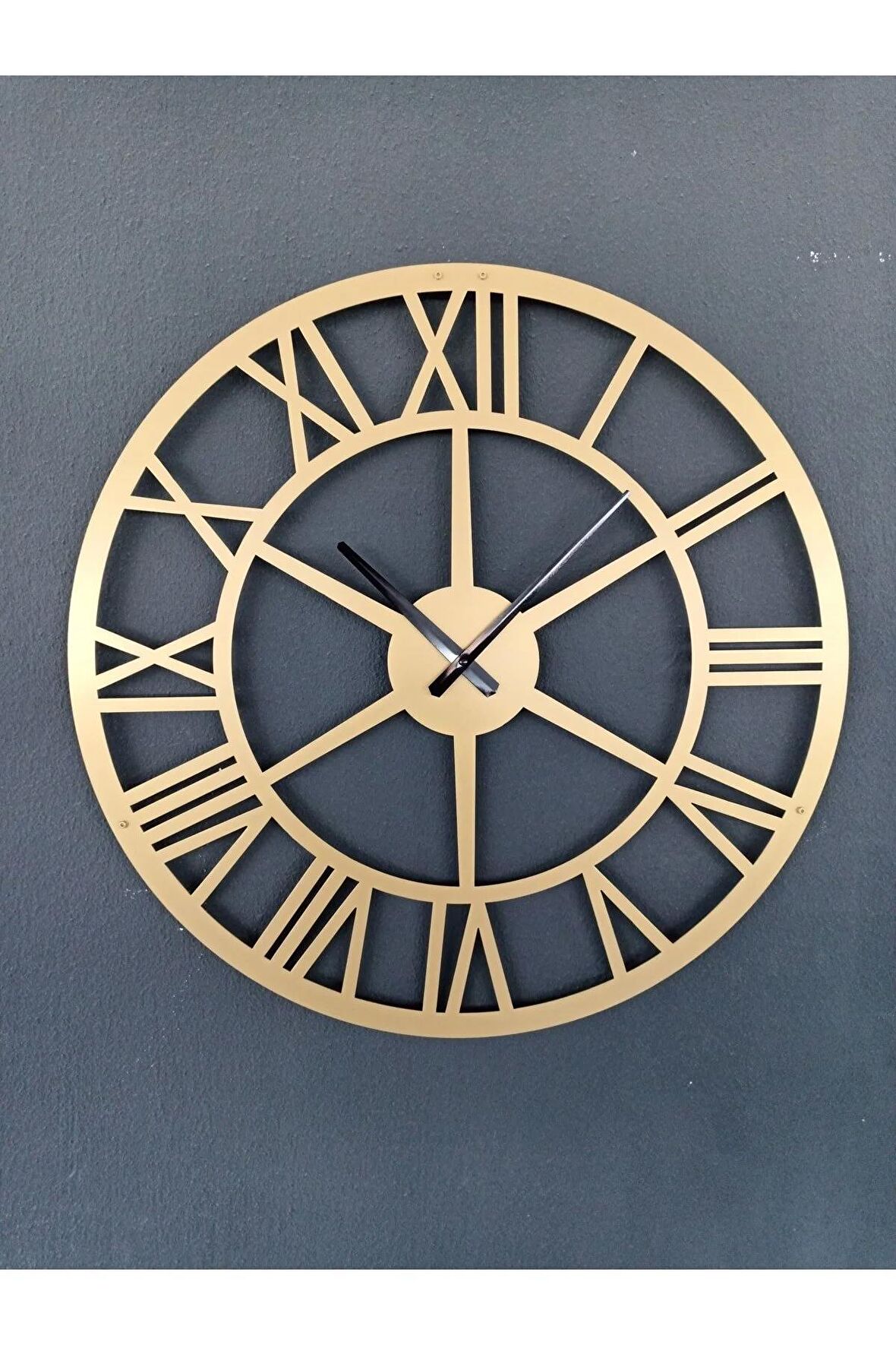 Roma Rakamlı Metal Gold - Altın Duvar Saati 1,5 Mm Kalınlık 60 X 60 Cm