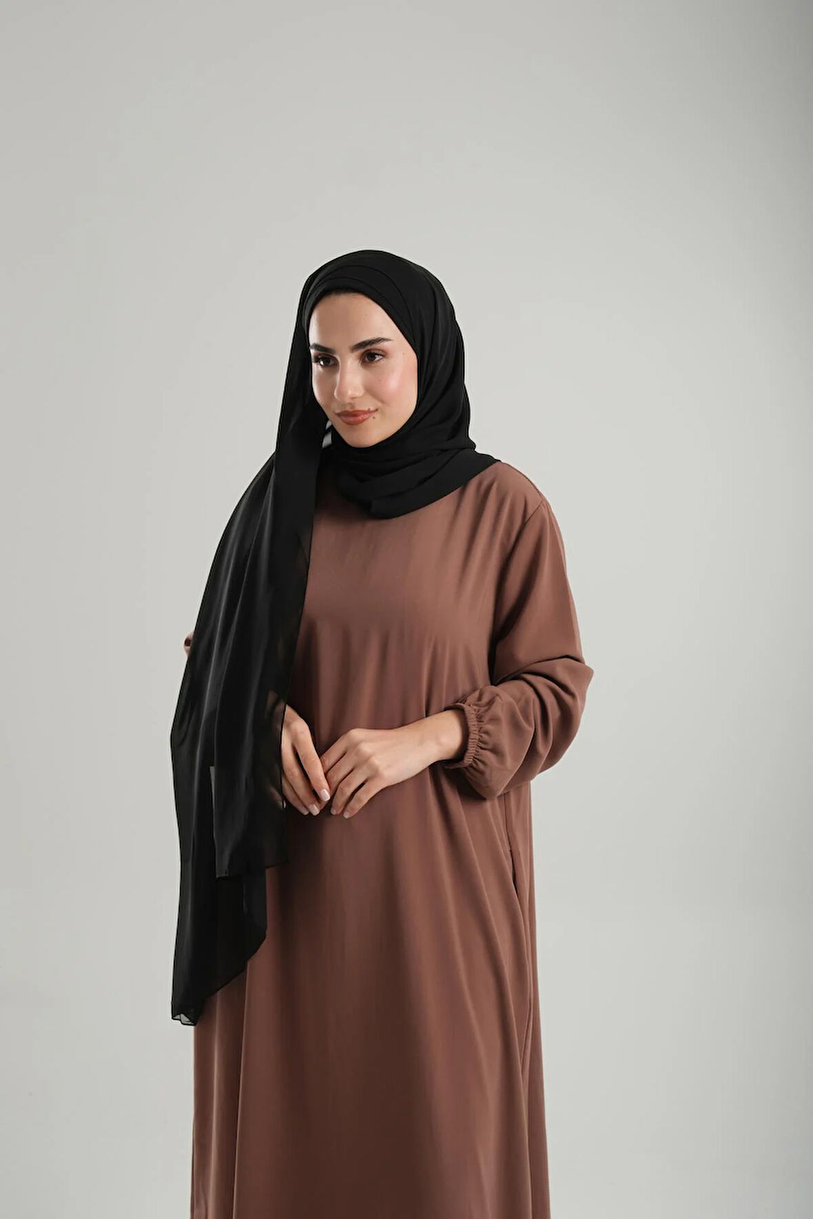 Siyah Pratik Hazır Geçmeli Bone Şal Şifon Çapraz 2009_01