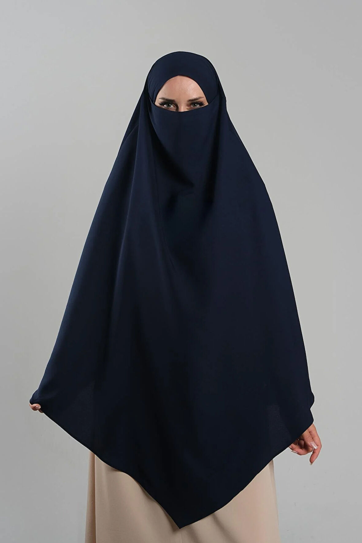 Lacivert Pratik Hazır Geçmeli Tesettür Eşarp Krep Bağcıklı Sufle Hijab 2313_02