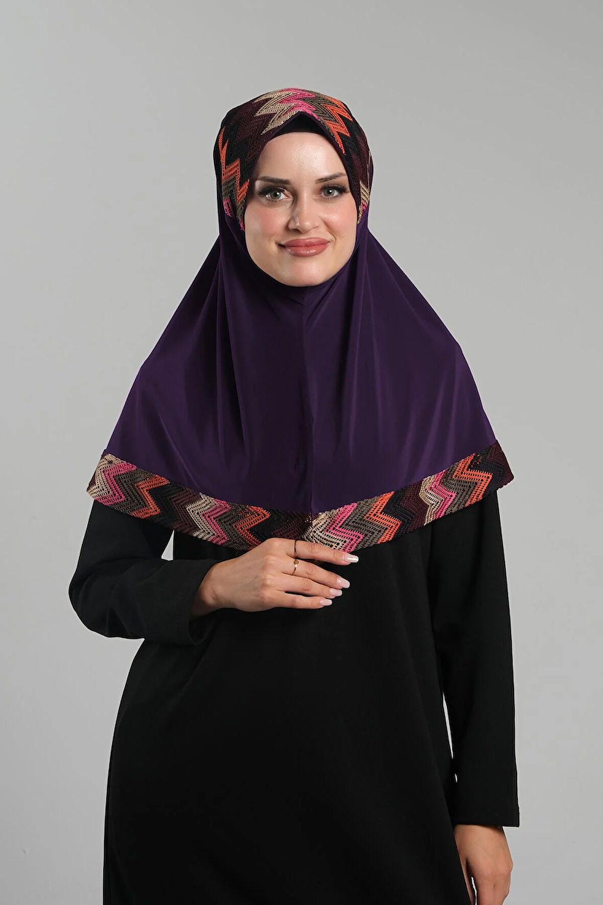 Mürdüm Pratik Hazır Geçmeli Tesettür Eşarp Sandy Renkli Desenli Fileli 2401_07