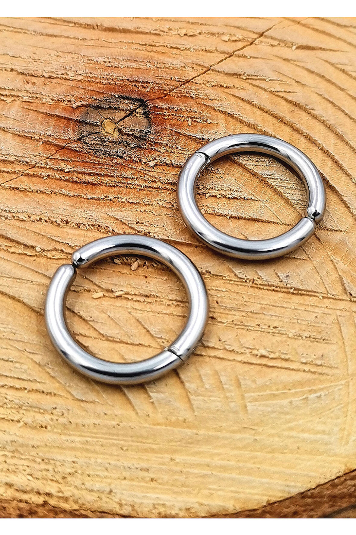 316 L Çelik Gümüş Renk Unisex Figürlü  Küpe