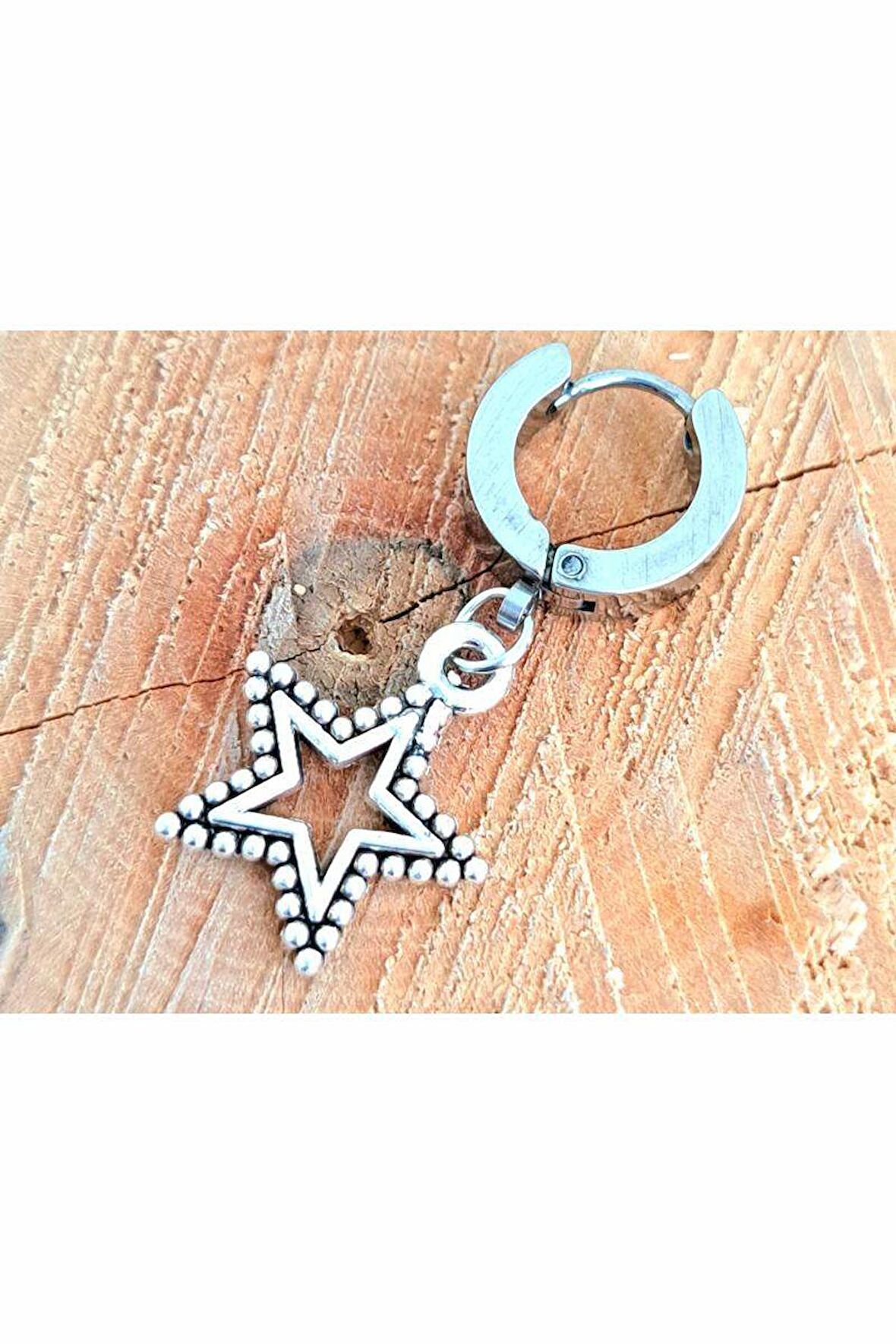 Çelik Gümüş Renk Yıldızlı Unisex Küpe