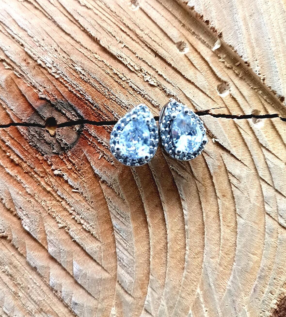 333 L  Çelik Kararmaz Figürlü  Küpe