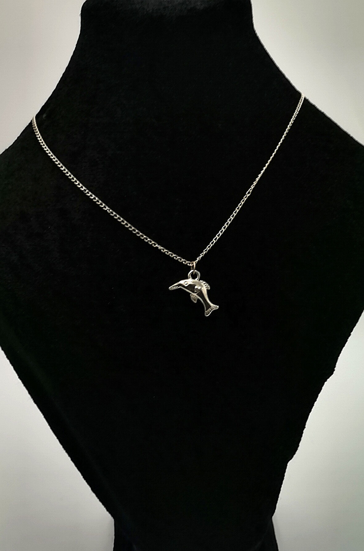 Gümüş Zincir Yunus Figürlü Kolye