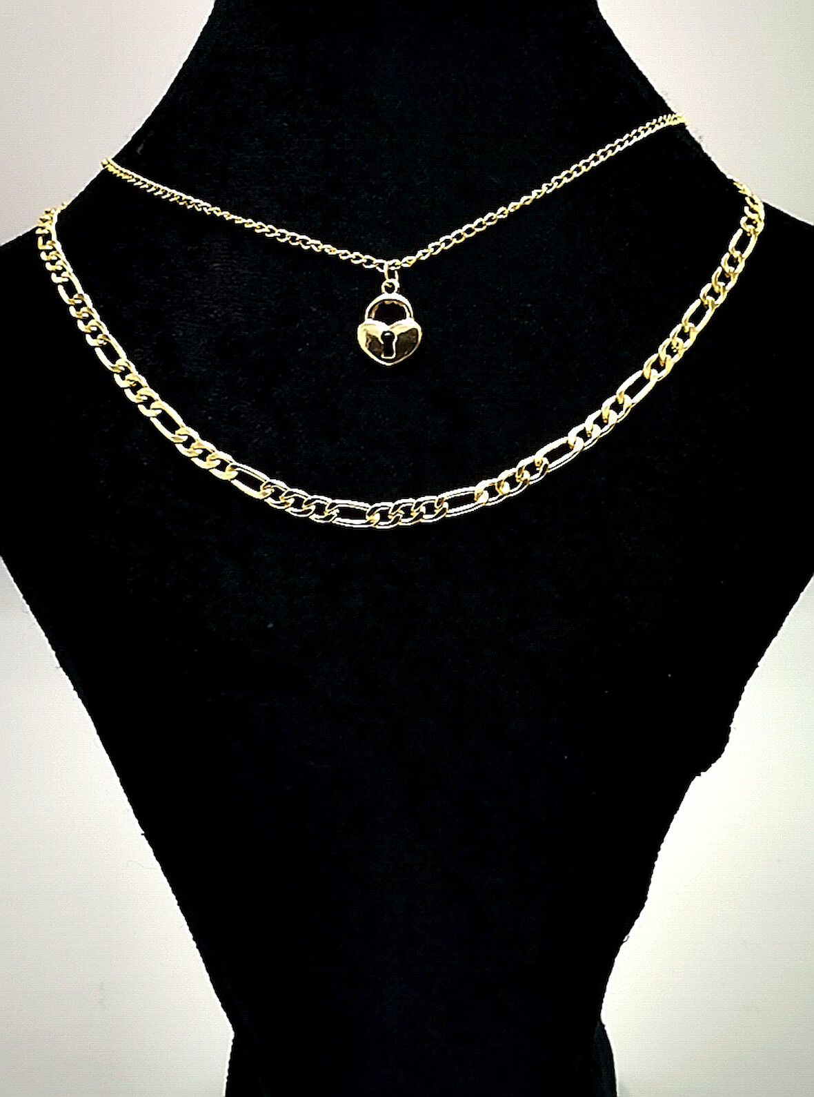 Gold Renk Zincir Figürlü Kararmaz Özel Tasarım Kolye