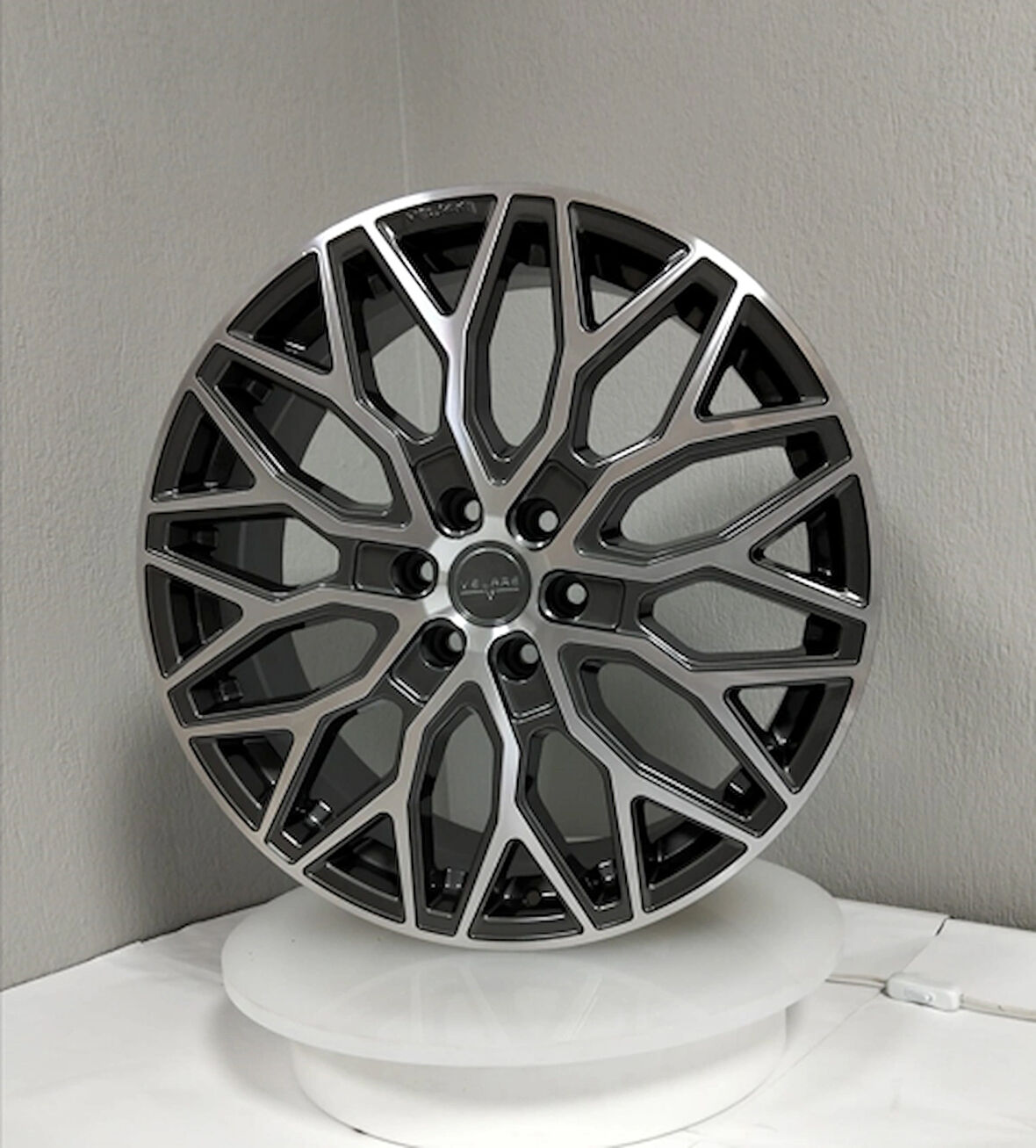 TRANSPORTER 2025 MODEL UYUMLU 20 İNÇ JANT 6X120 (4 ADET)