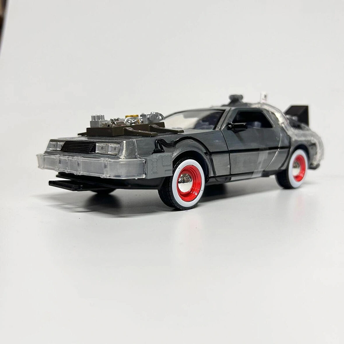 Jada 1/24 Delorean Time Machine III