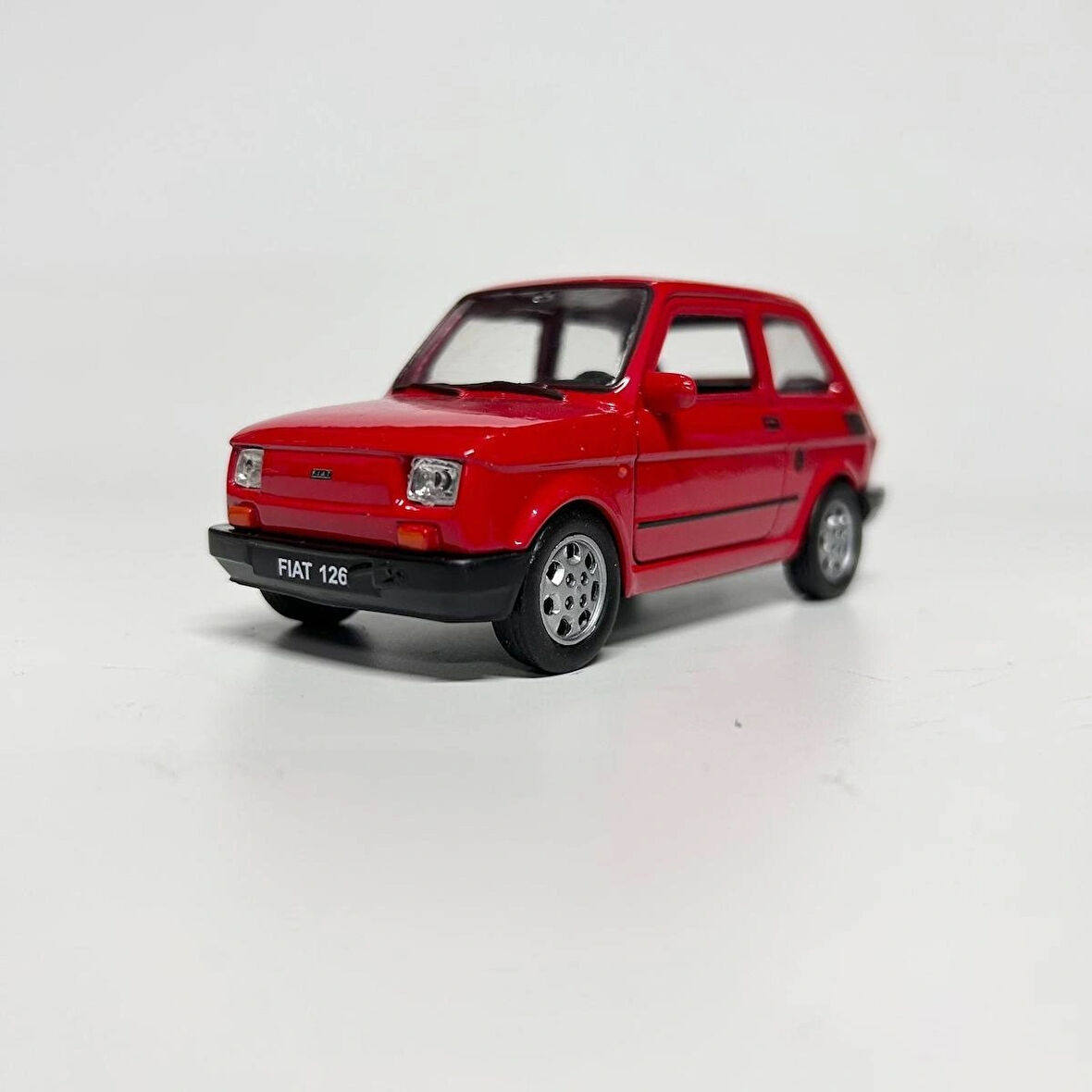 Welly Fiat 126 1/36