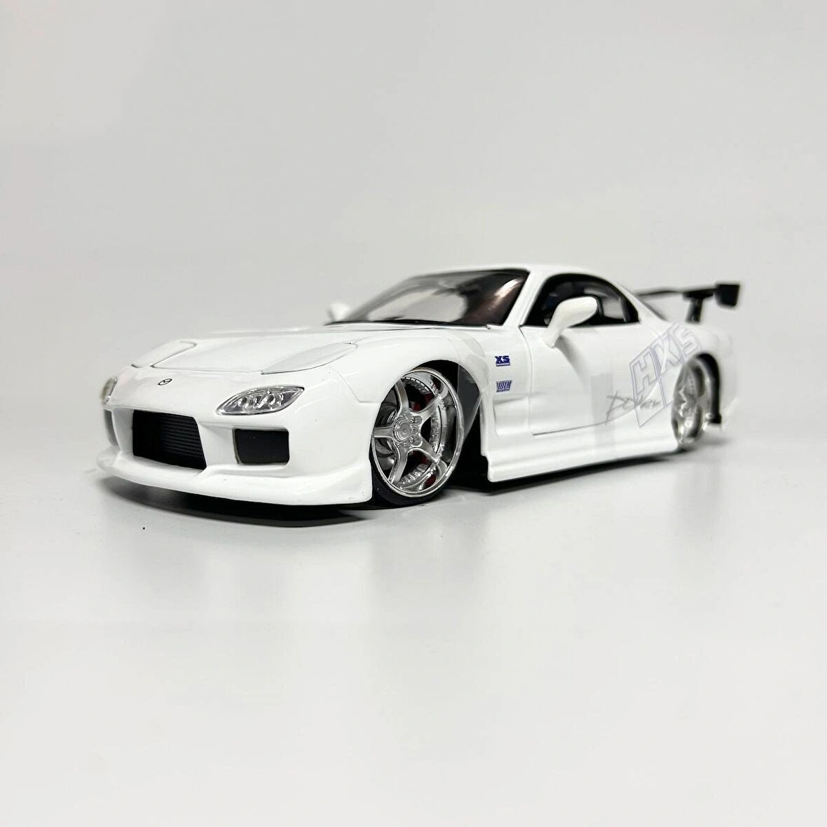 Jada 1/24 Mazda RX-7