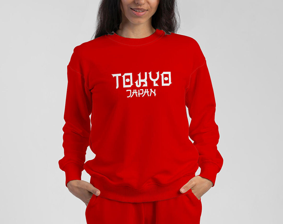 PROSPETTIVA KADIN KIRMIZI OVERSIZE KALIN İÇİ POLARLI TOKIO JAPAN / TOKYO JAPONYA SYMBOL SWEATSHIRT