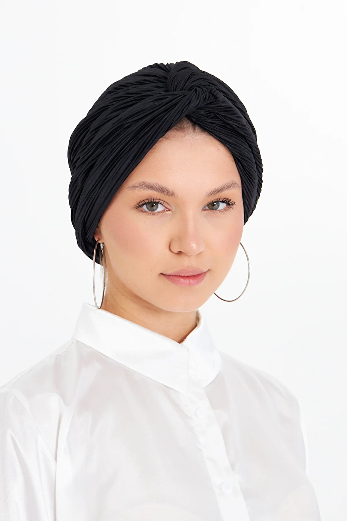 Siyah Çapraz Büzgülü Tesettür Bone Fukuro Piliseli 2512_01