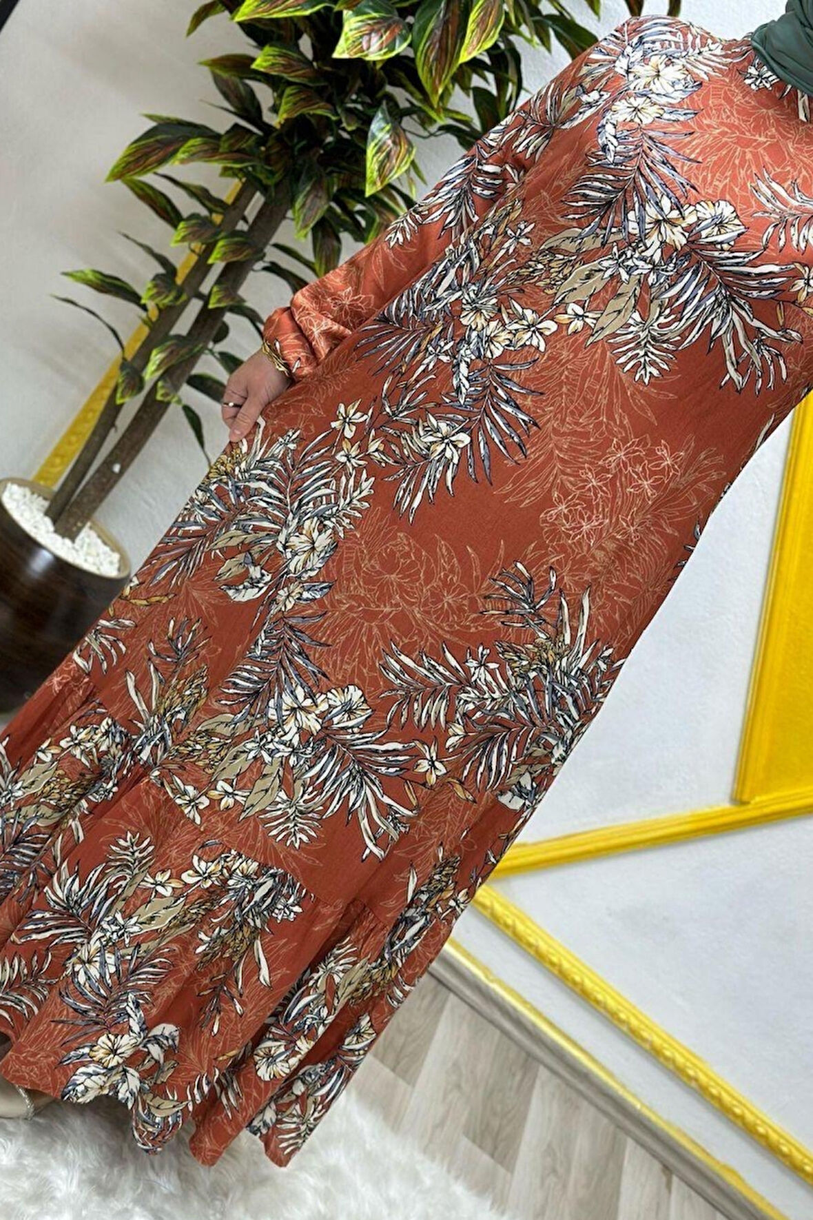 Kadın Tesettür Giyim Büyük Beden Palmiye Fırfırlı Elbise 