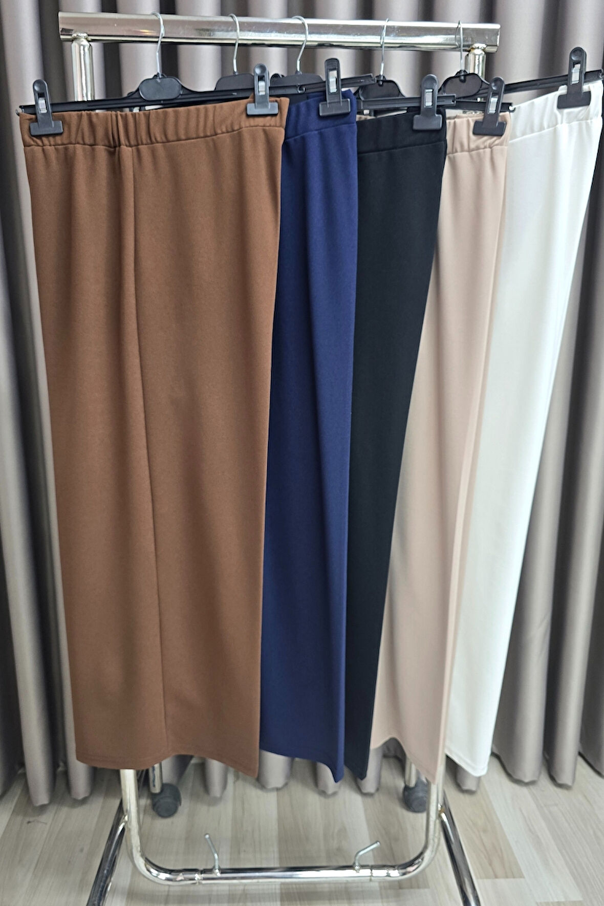 Kadın Giyim Büyük Beden Bol Paça Scuba Pantolon 