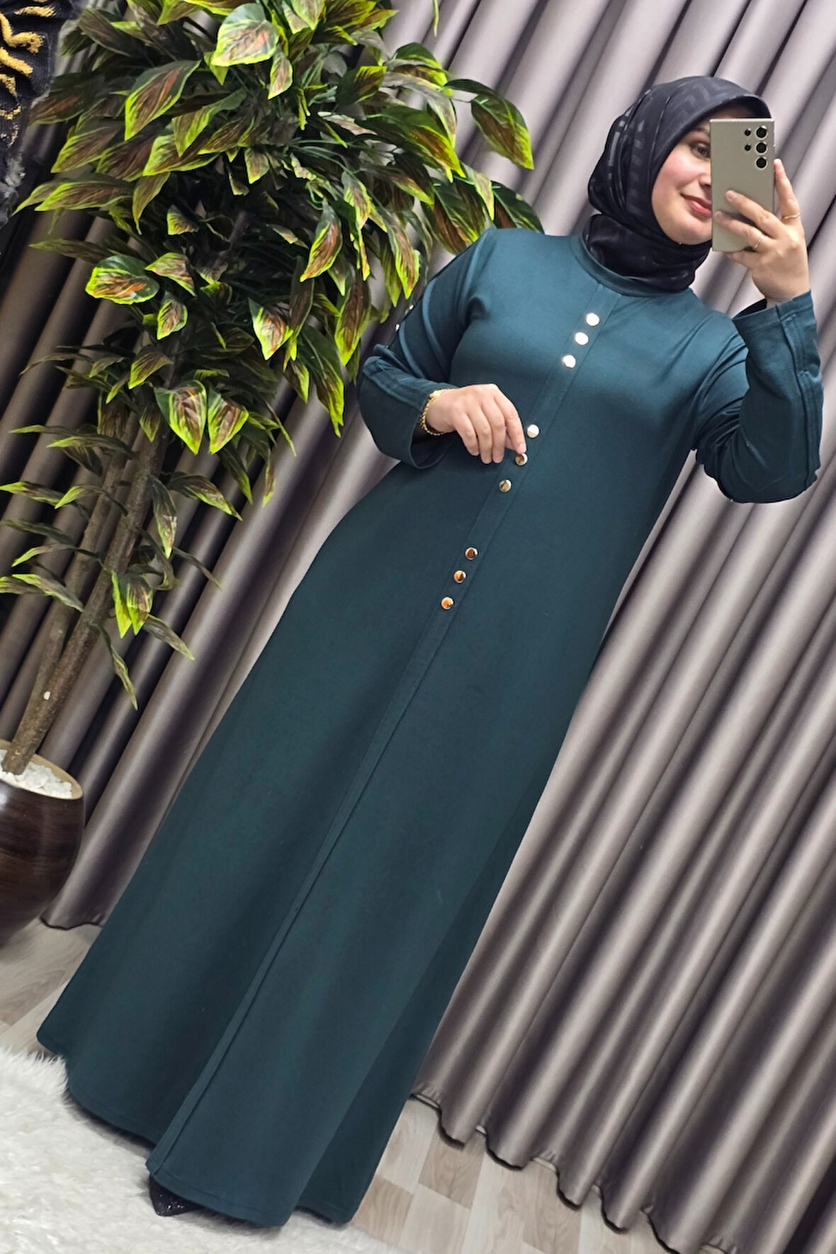 Kadın Giyim Büyük Beden Rivetli Boydan Elbise 