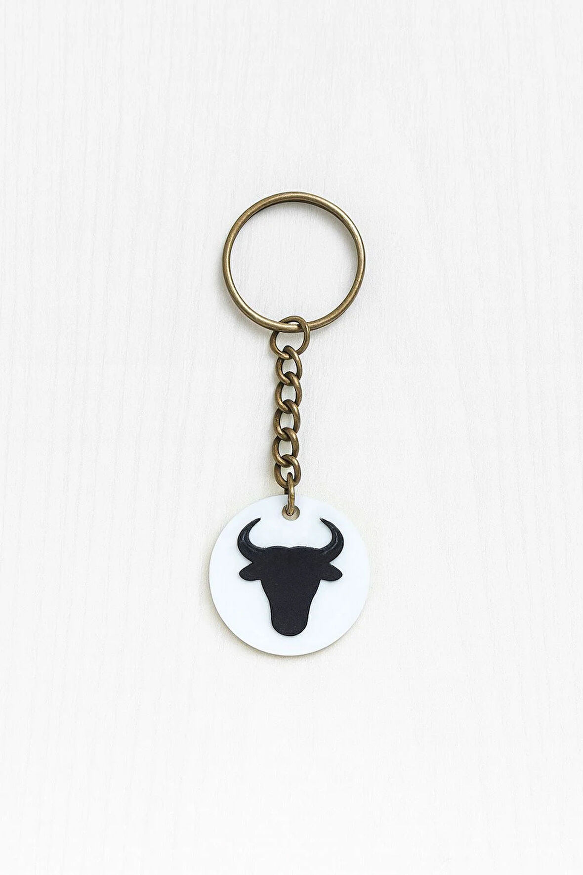 Boğa Burcu NFC Anahtarlık – Akıllı Temassız Bağlantı Özellikli Burç Anahtarlığı (3,5 cm)