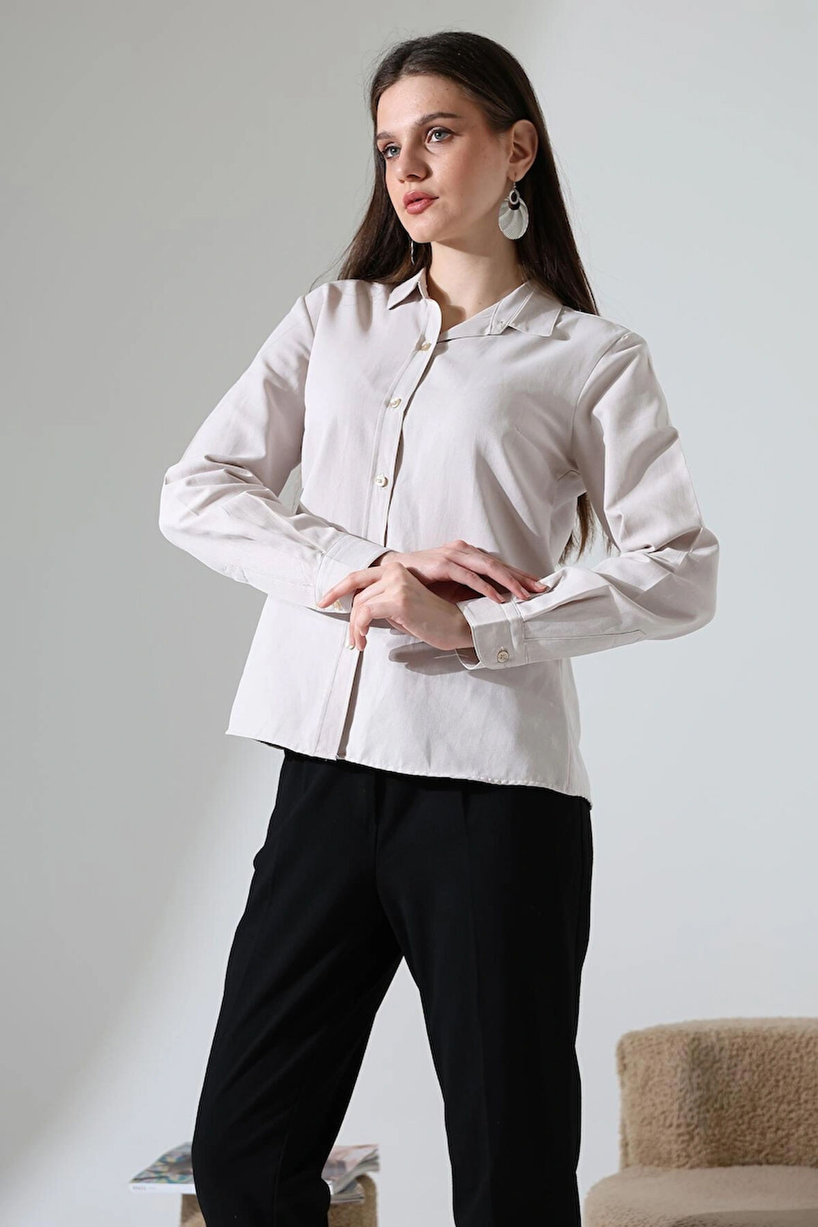 Şamre Kumaş Slim Fit Klasik Kadın Gömlek