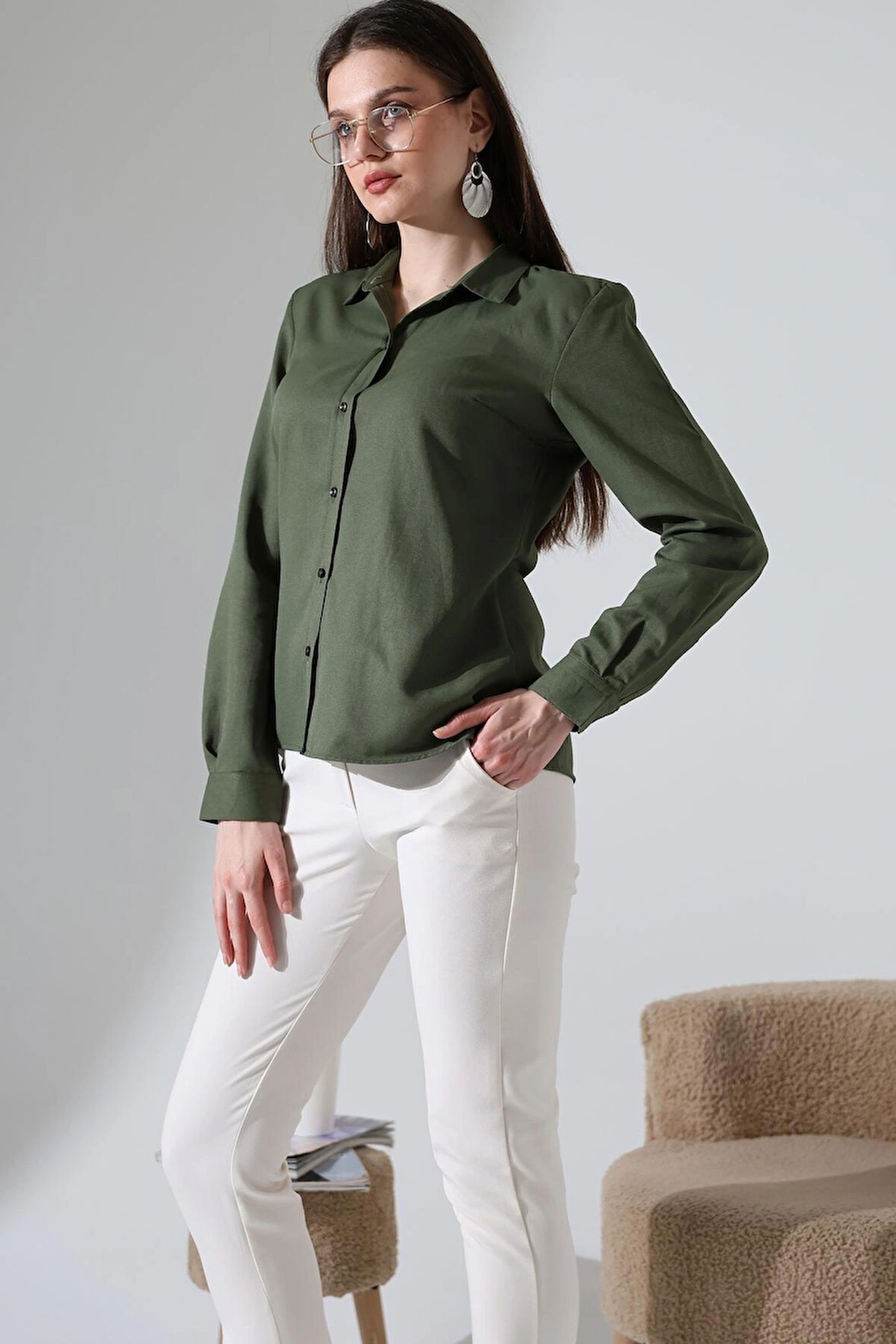 Şamre Kumaş Slim Fit Klasik Kadın Gömlek