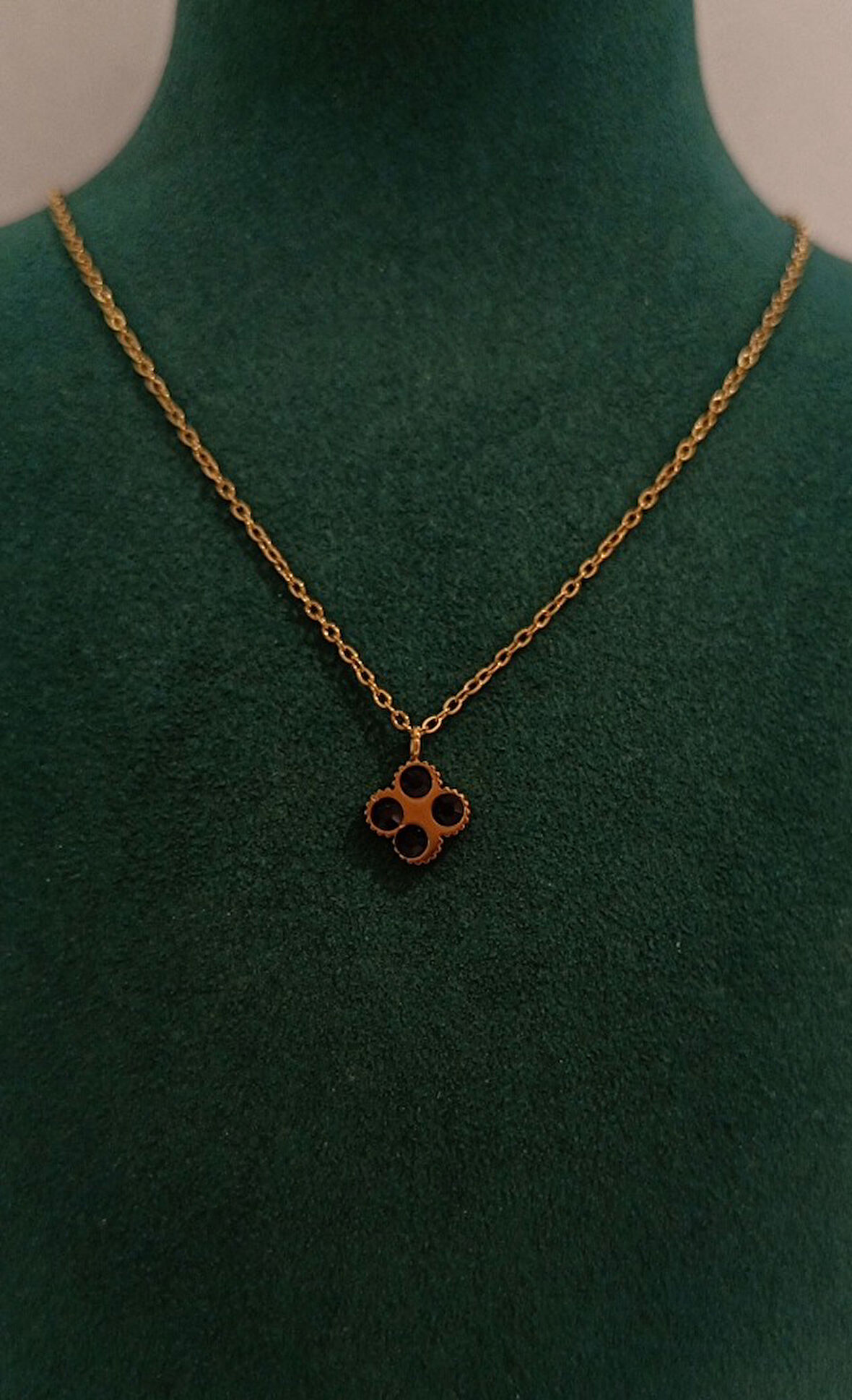 Monalisa Home Lüks Gold Renk  Figürlü Gösterişli  Kolye