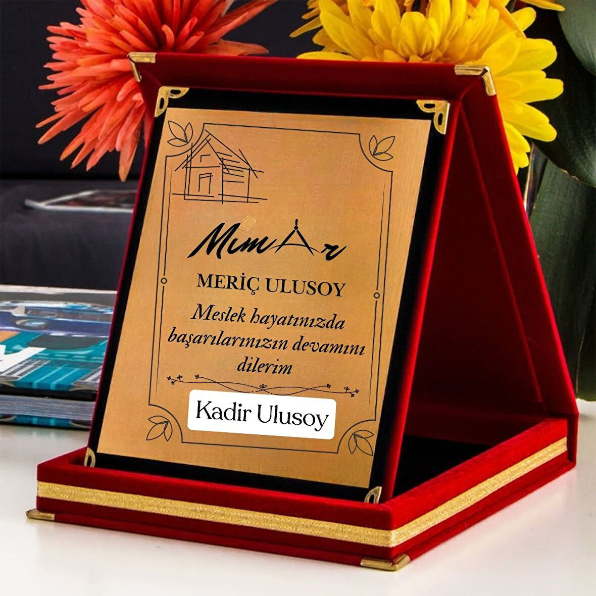 Mimar Temalı Kişiye Özel Plaket - Kadife Kutulu