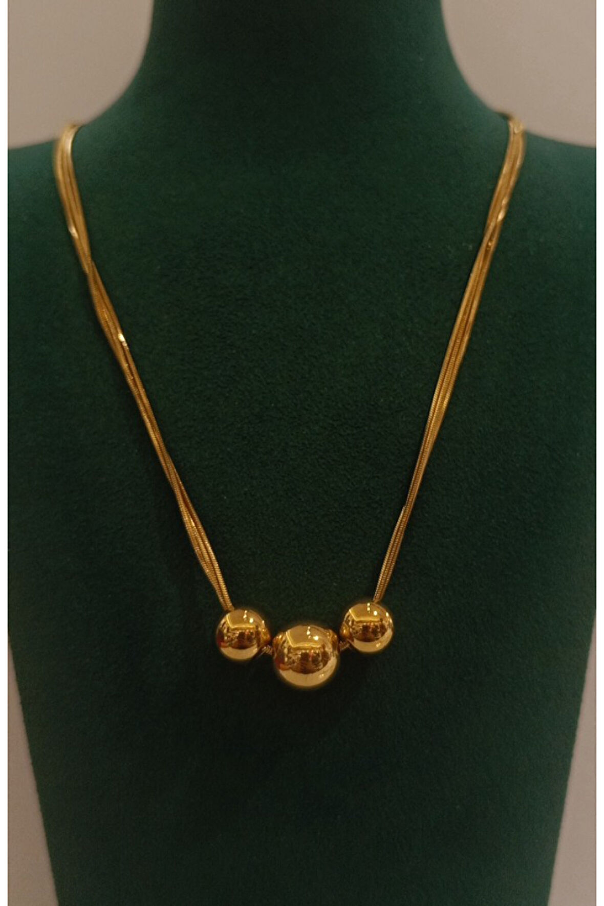 Monalisa Home Gold Renk Lüks Figürlü Gösterişli Kolye