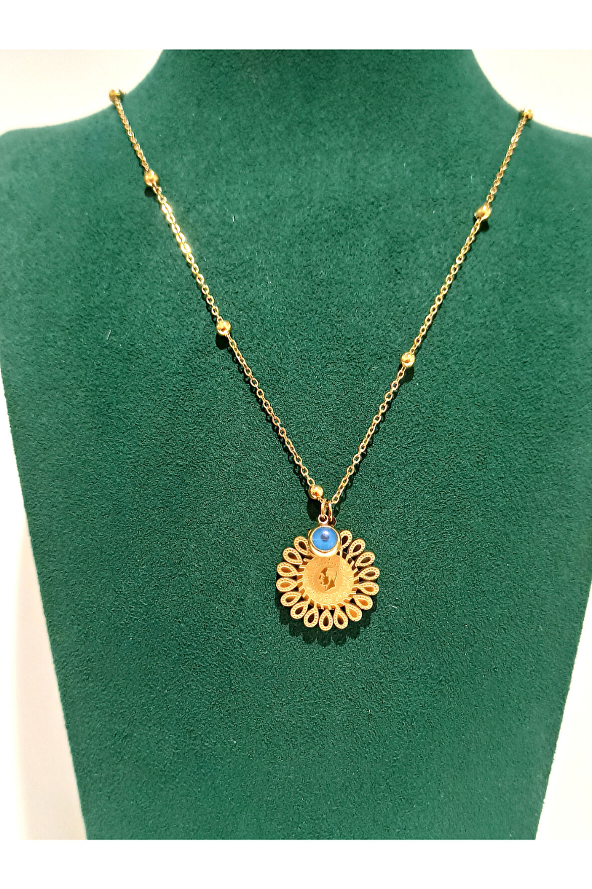 Monalisa Home Gold Renk Lüks Figürlü Gösterişli Kolye