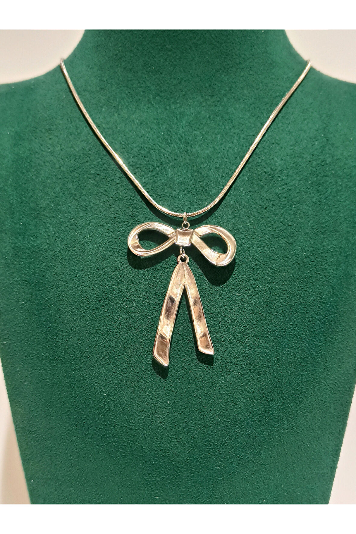 Monalisa Home Gümüş Renk Lüks Figürlü Gösterişli Kolye