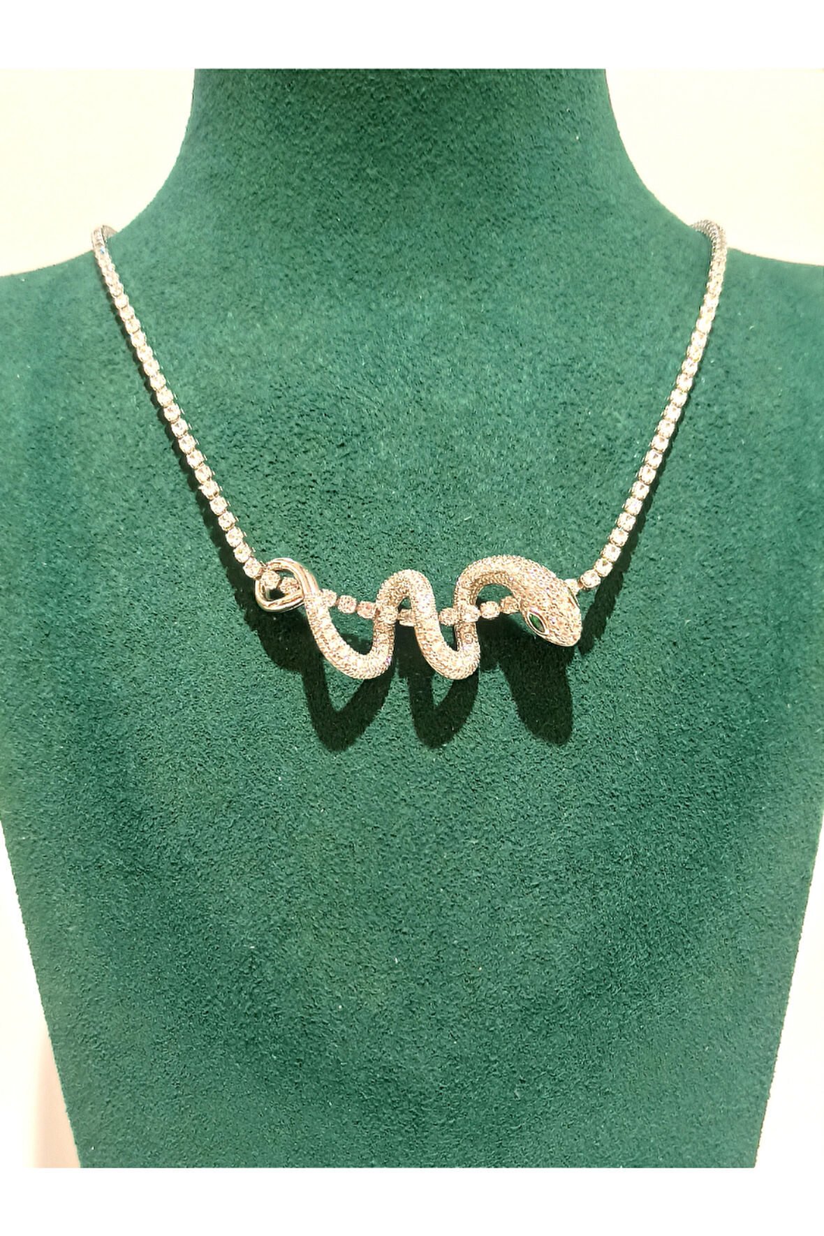 Monalisa Home Gümüş Renk Lüks Figürlü Gösterişli Kolye