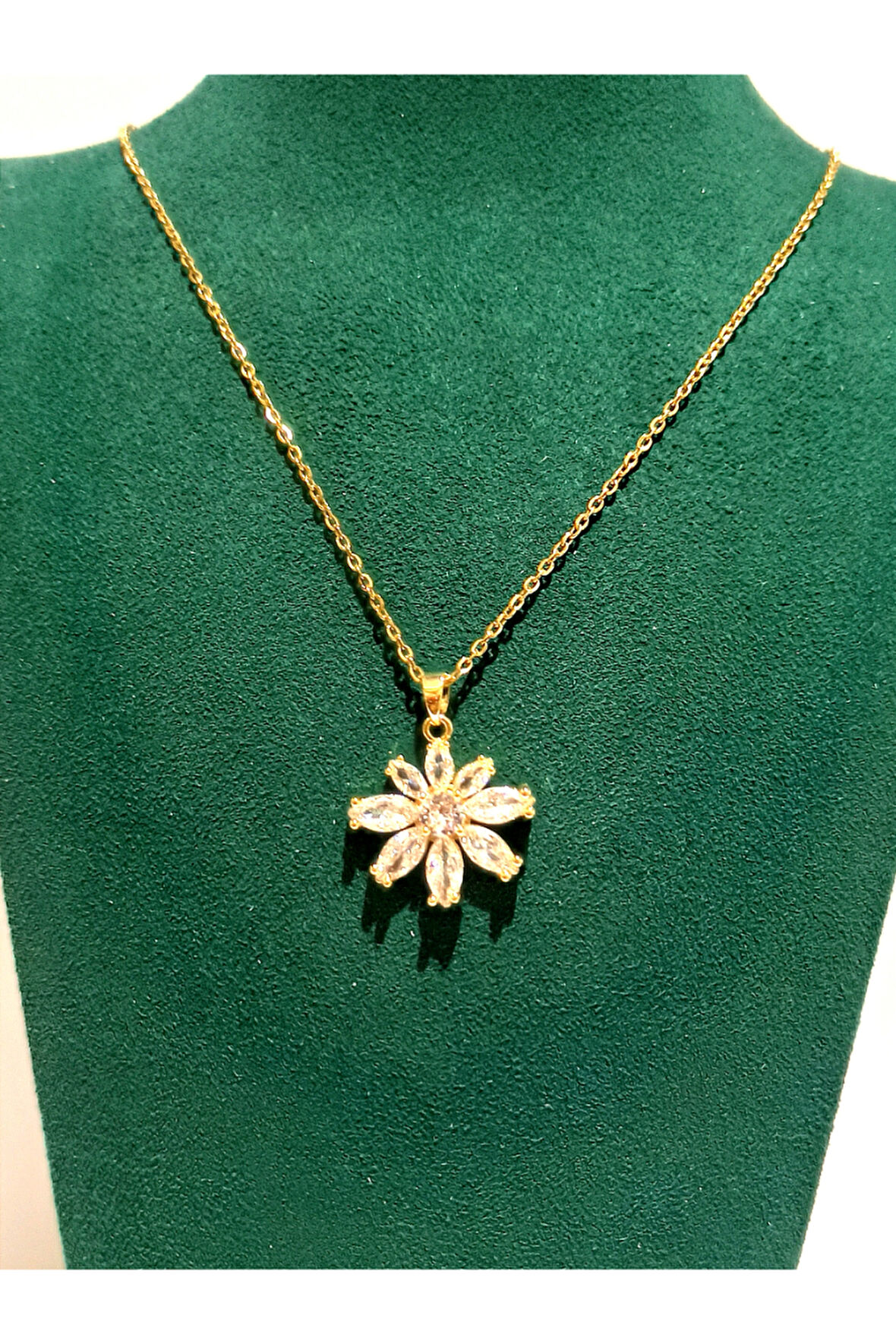 Monalisa Home Gold Renk Lüks Figürlü Gösterişli Kolye