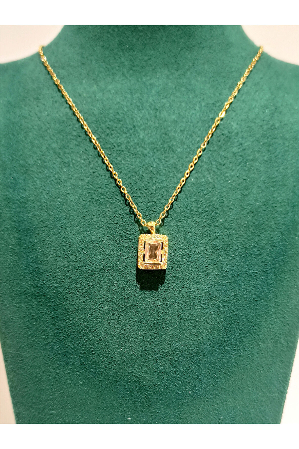 Monalisa Home Gold Renk Lüks Figürlü Gösterişli Kolye