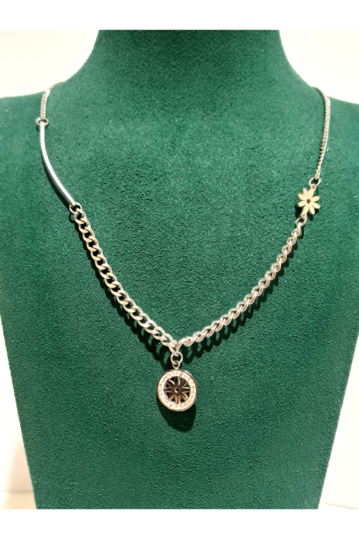 Monalisa Home Gümüş Renk Lüks Figürlü Gösterişli Harf Kolye