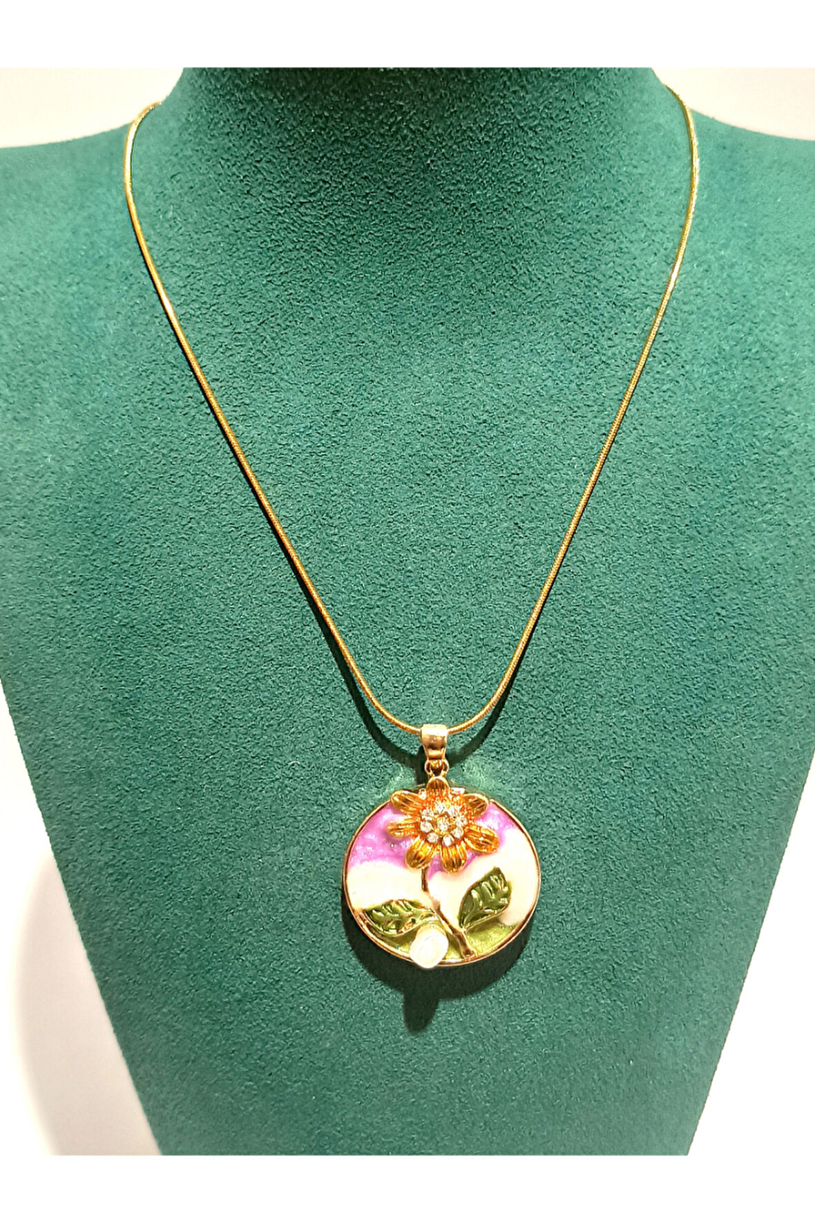 Monalisa Home Gold Renk Lüks Figürlü Gösterişli  Kolye