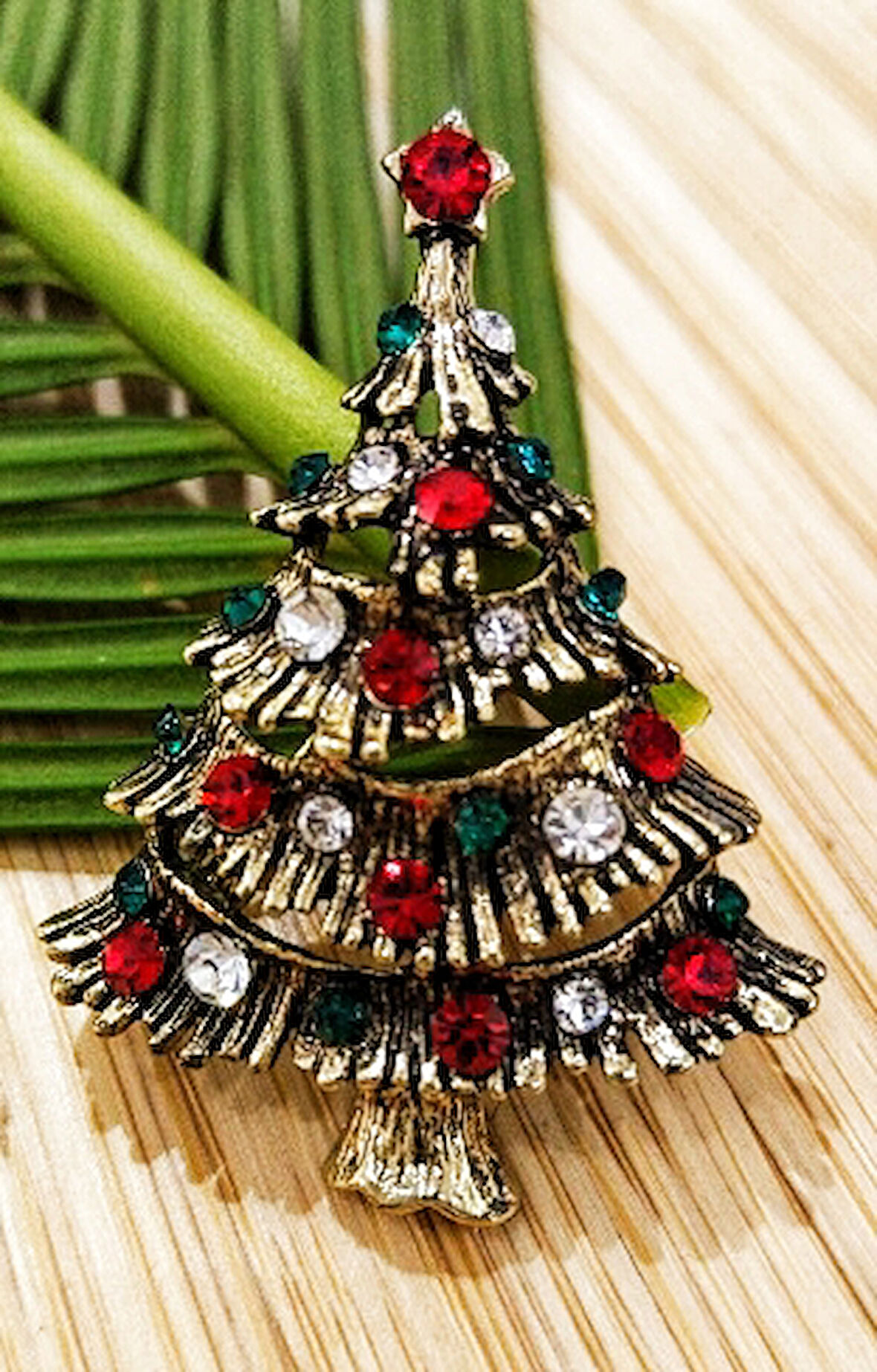 Monalisa Home Ağaç Figürlü Broş