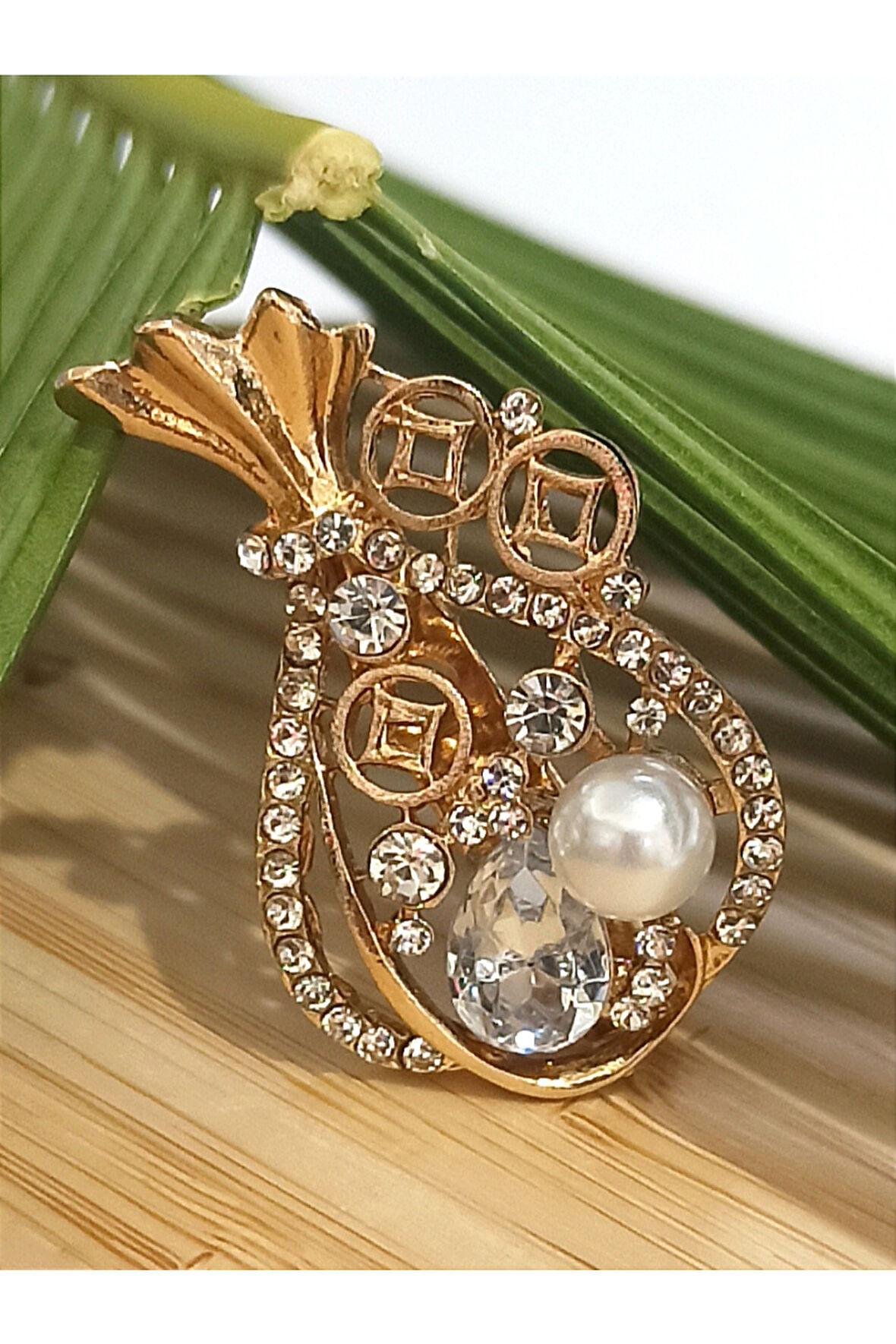 Monalisa Home Çiçek Figürlü Broş