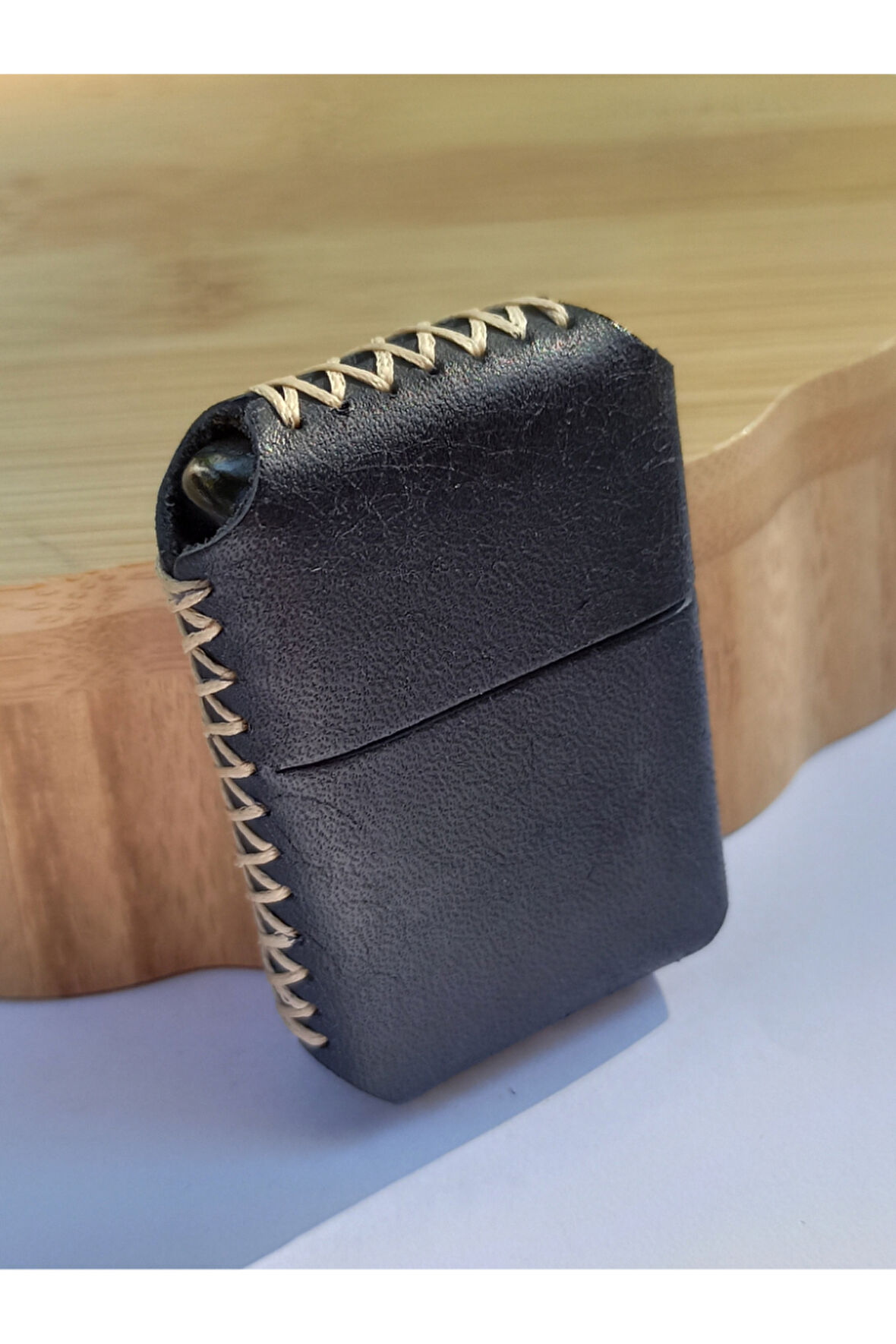 Monalisa Home Renkli Gerçek Deri Kılıflı Özel Tasarım Benzinli Çakmak