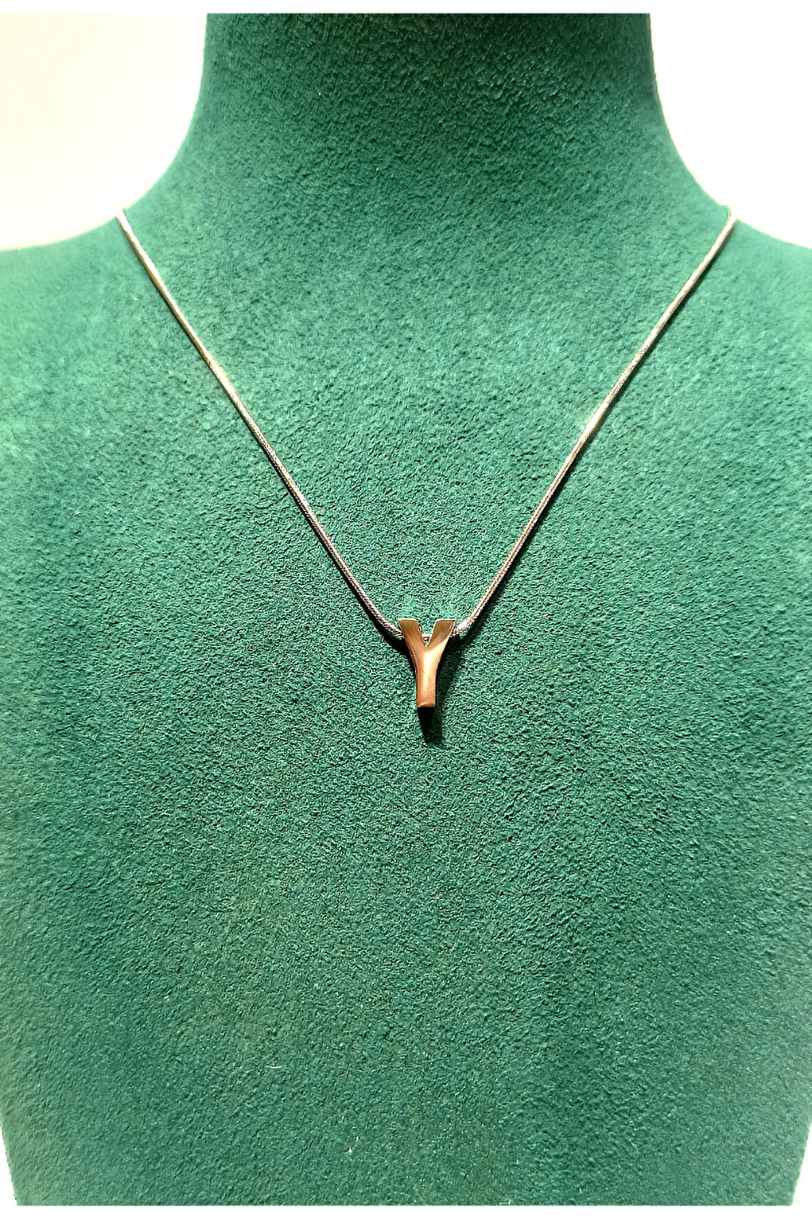 Monalisa Home Gümüş Renk Lüks Figürlü Gösterişli  ''Y'' Harfi Kolye