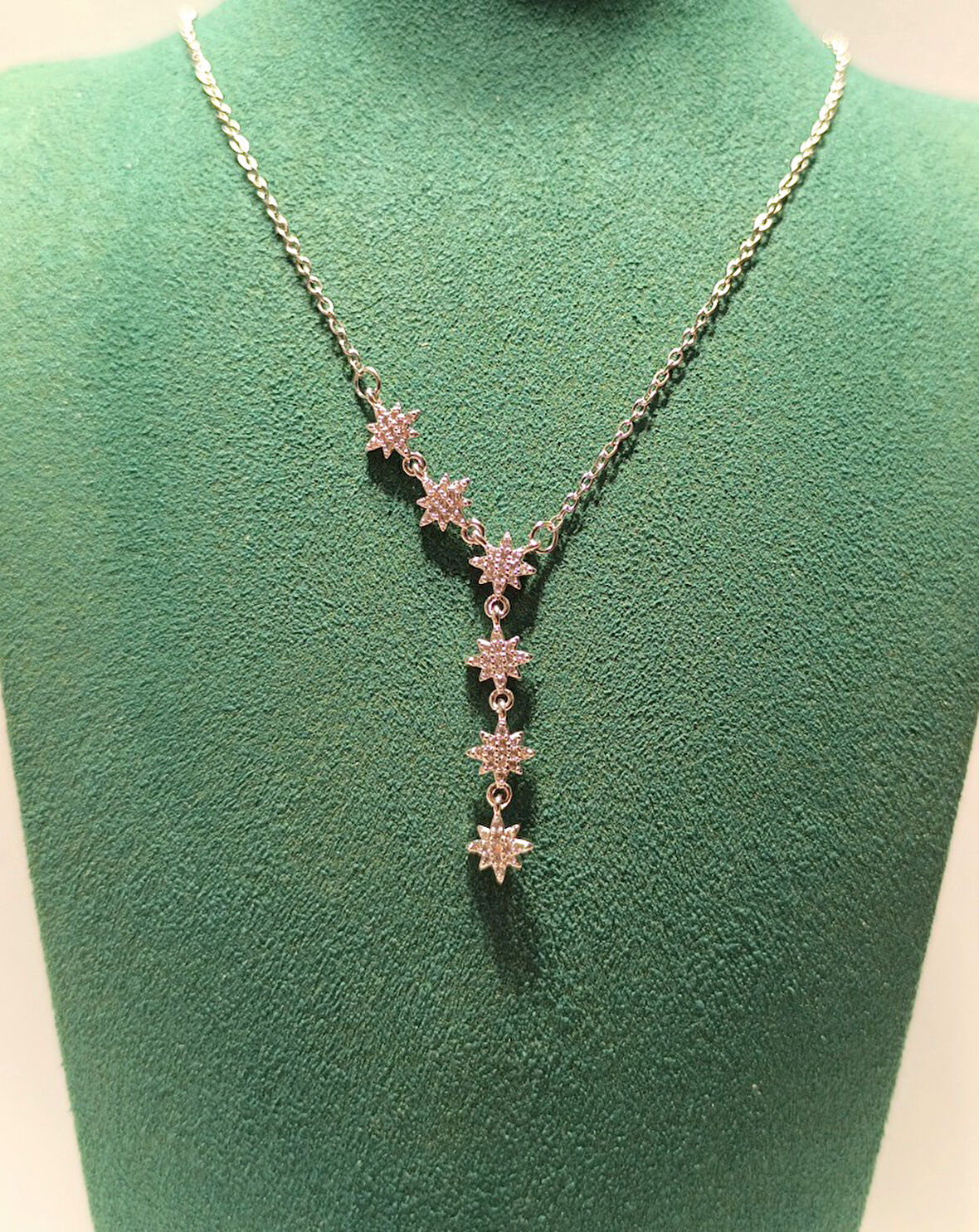 Monalisa Home Gold Renk Lüks Gösterişli Figürlü Çelik Kolye