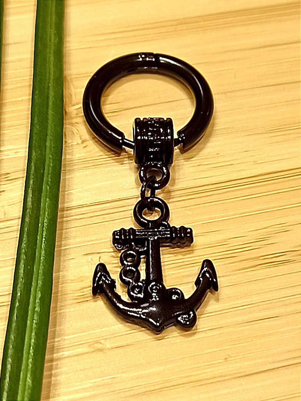 Monalisa Home Çelik Siyah Figürlü Unisex Küpe