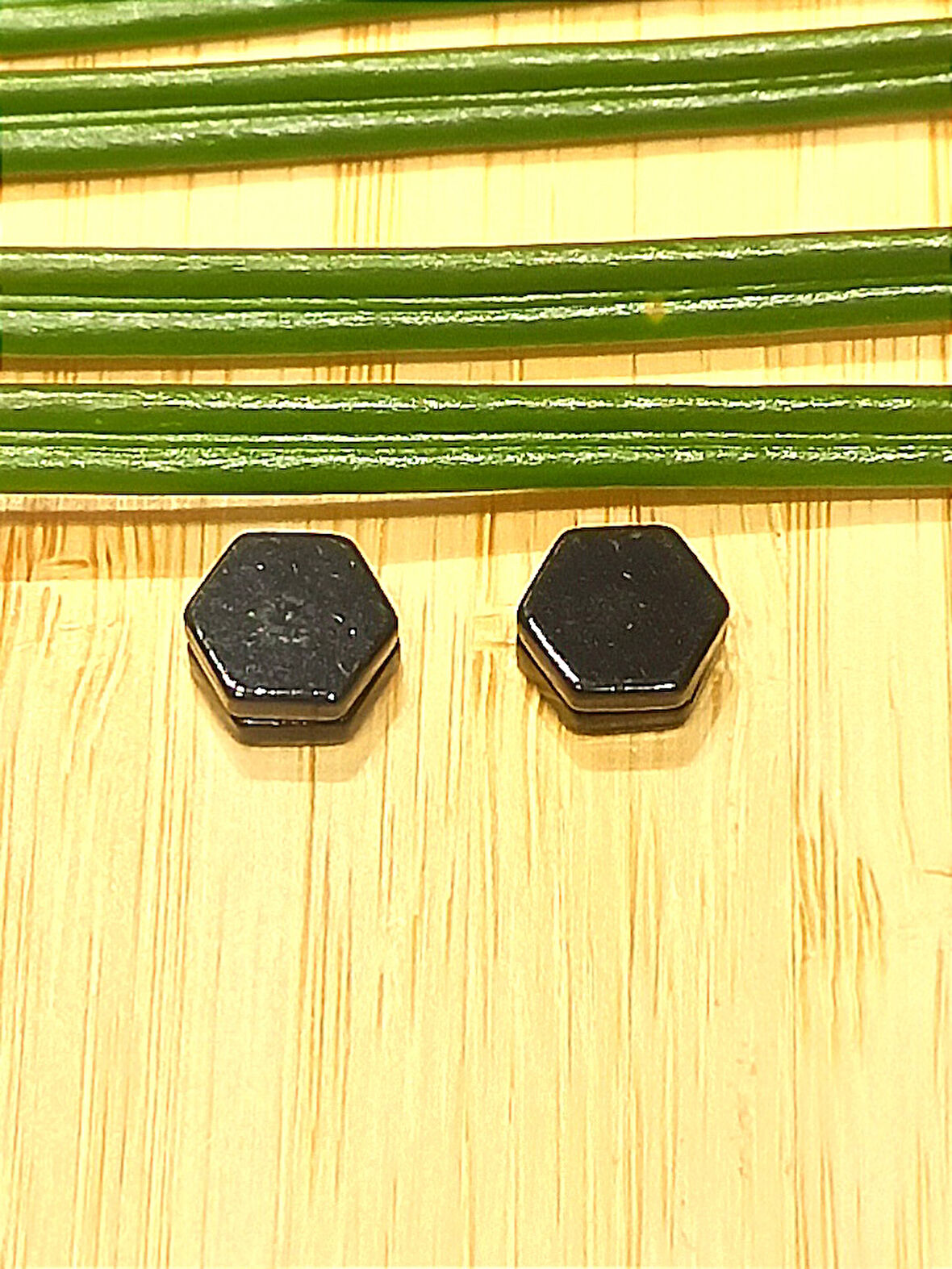 Monalisa Home Çelik Siyah Figürlü Unisex Küpe