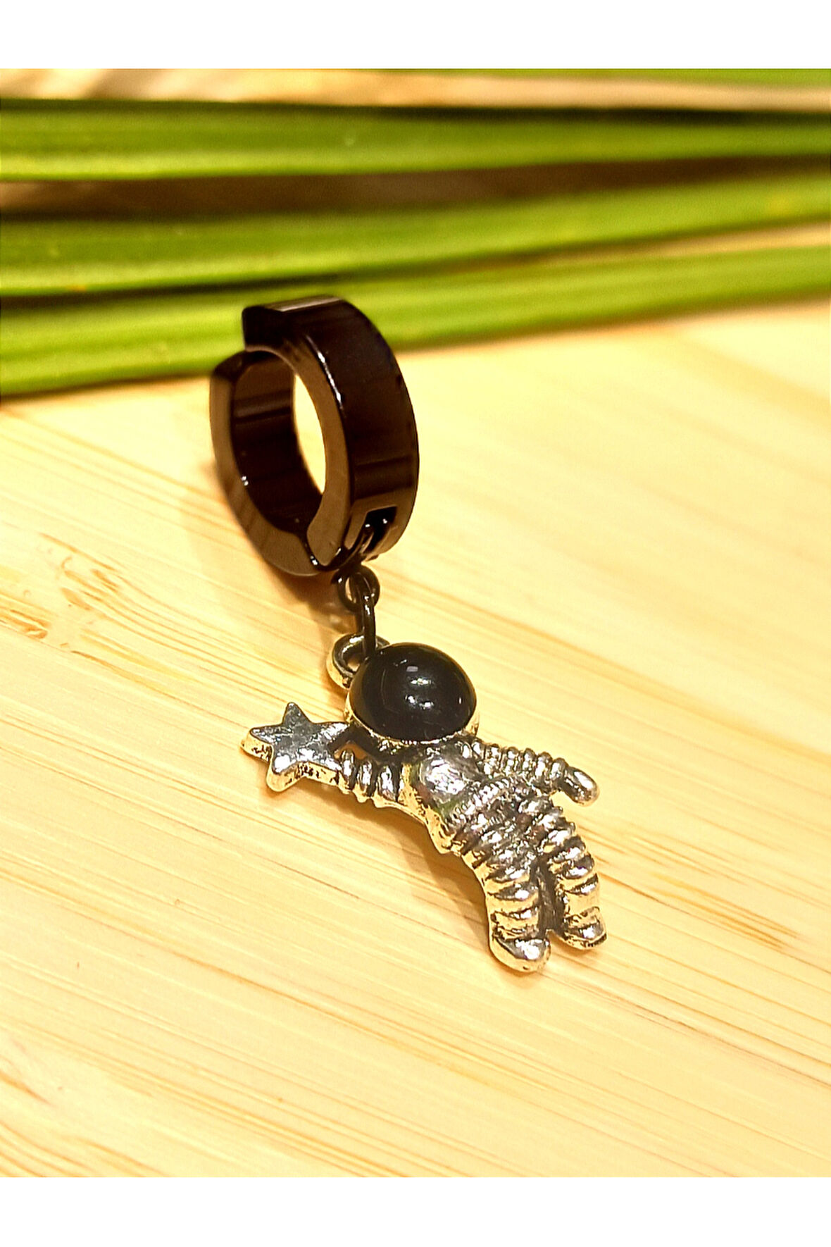 Monalisa Home Çelik Siyah Figürlü Unisex Küpe